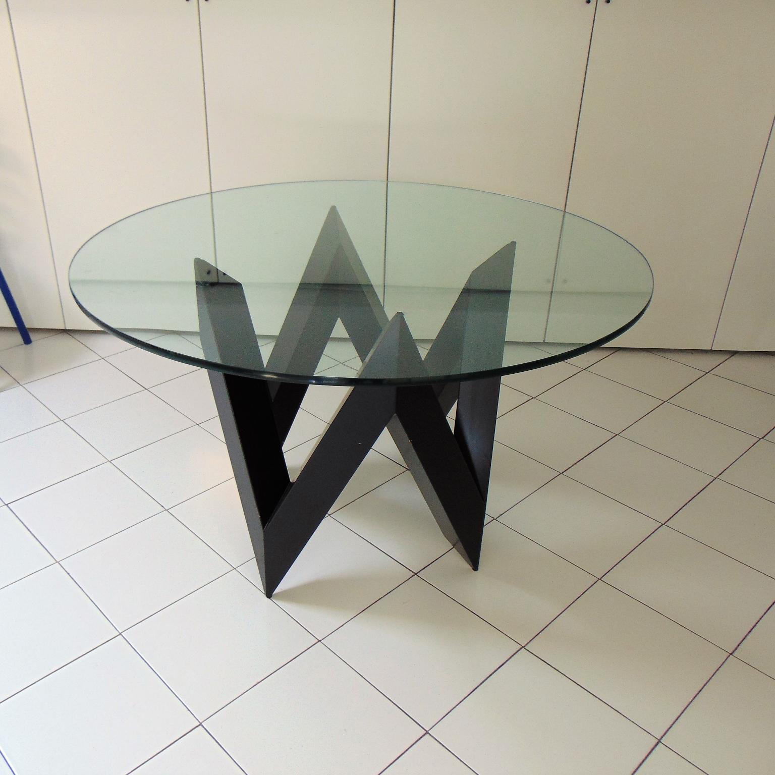 1983 Patio Table Black Lacquer Round Glass Top, De Pas D'urbino Lomazzi, Sormani 2