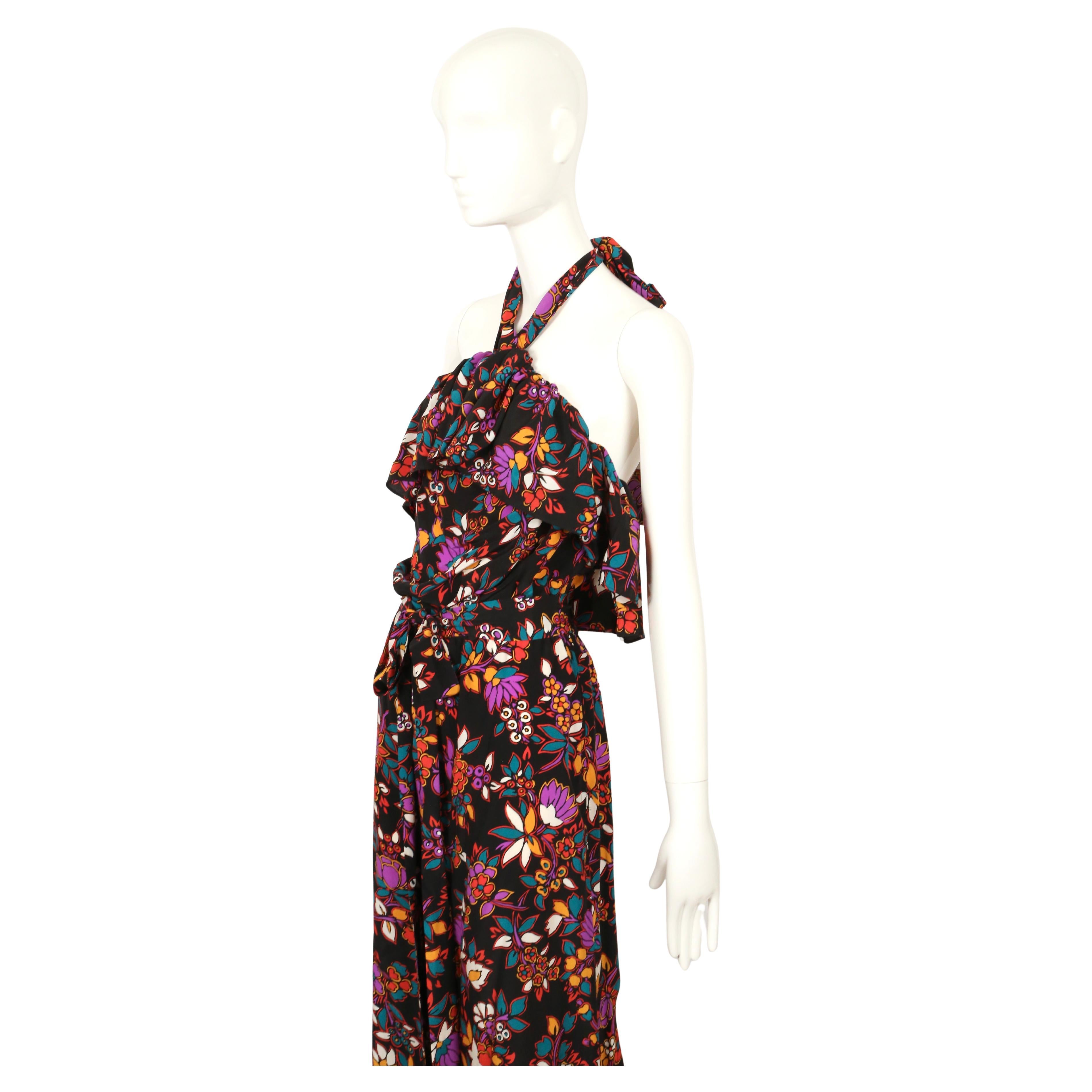 1983 YVES SAINT LAURENT vestido de seda floral negro RUNWAY en venta 4