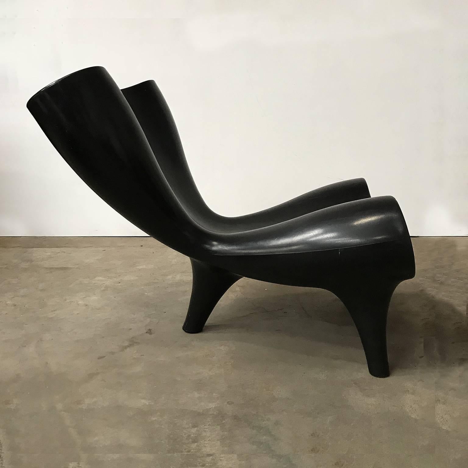 Set Orgone in black. Beautiful sculptural chairs. Two Orgone chairs in black. Beautiful sculptural chair. There are two Orgone chair in black available. On pictures from #1 to #8 you can see the condition of one and the same chair; from #9 to #11