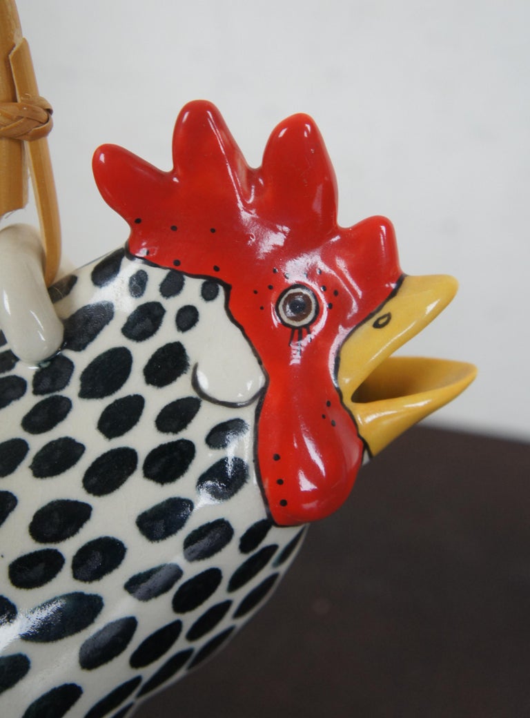 Animals and Co Ceramic Spotted Hen Rooster Chicken Teapot with Bamboo