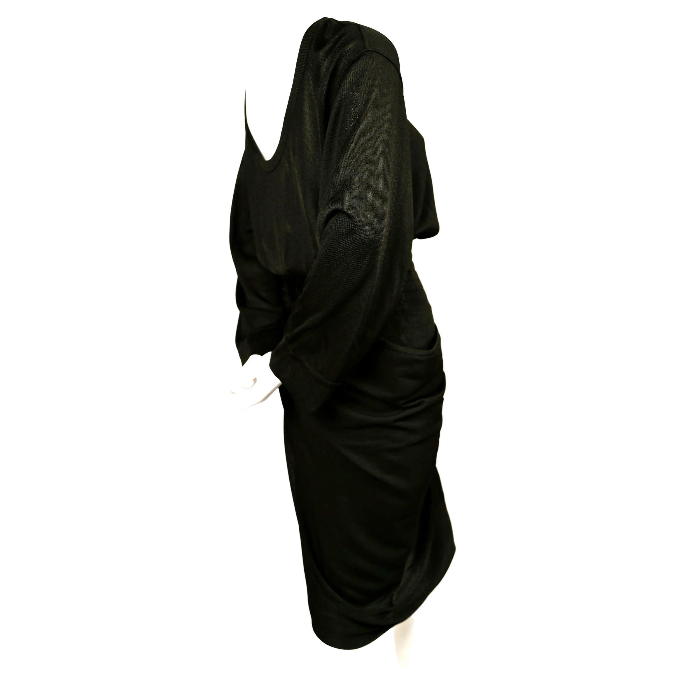  AZZEDINE ALAÏA Combinaison d'été noire de jais avec jupe drapée, 1984 Excellent état - En vente à San Fransisco, CA