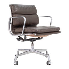 1984 Herman Miller Eames Aluminum Group Soft Pad Management Desk Chairs