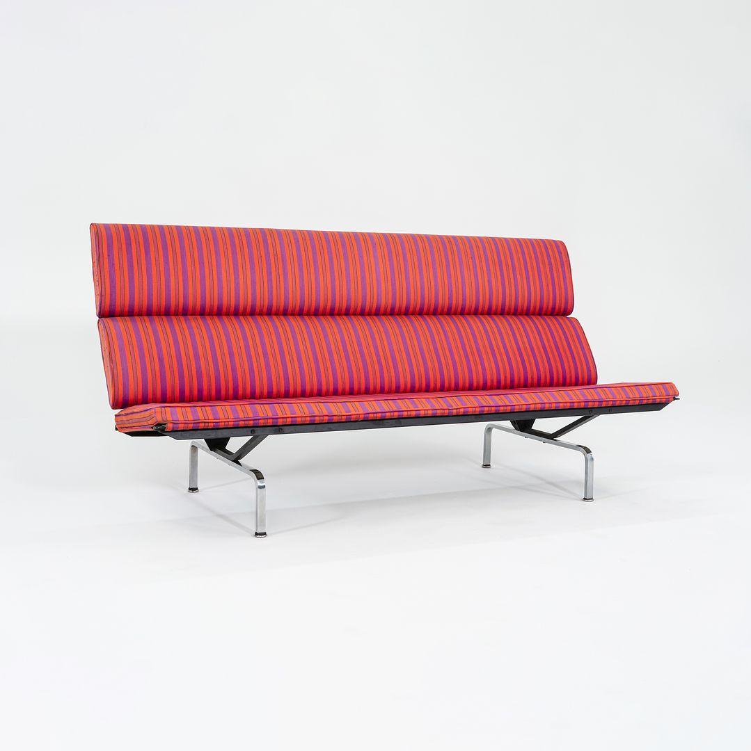 1984 Canapé Eames Herman Miller Compact avec tissu à rayures Alexander Girard Miller en vente 4