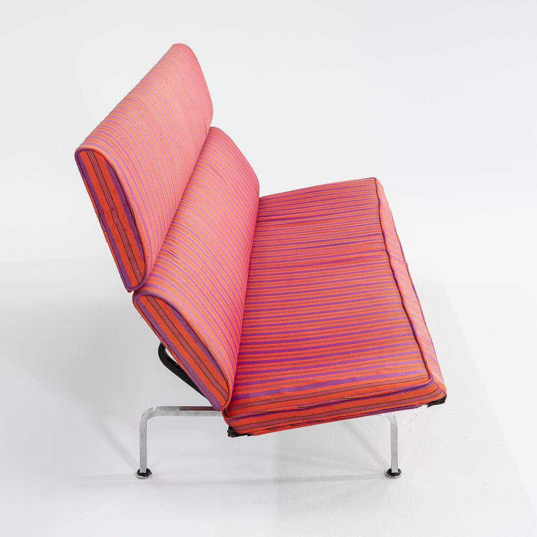 Bois 1984 Canapé Eames Herman Miller Compact avec tissu à rayures Alexander Girard Miller en vente