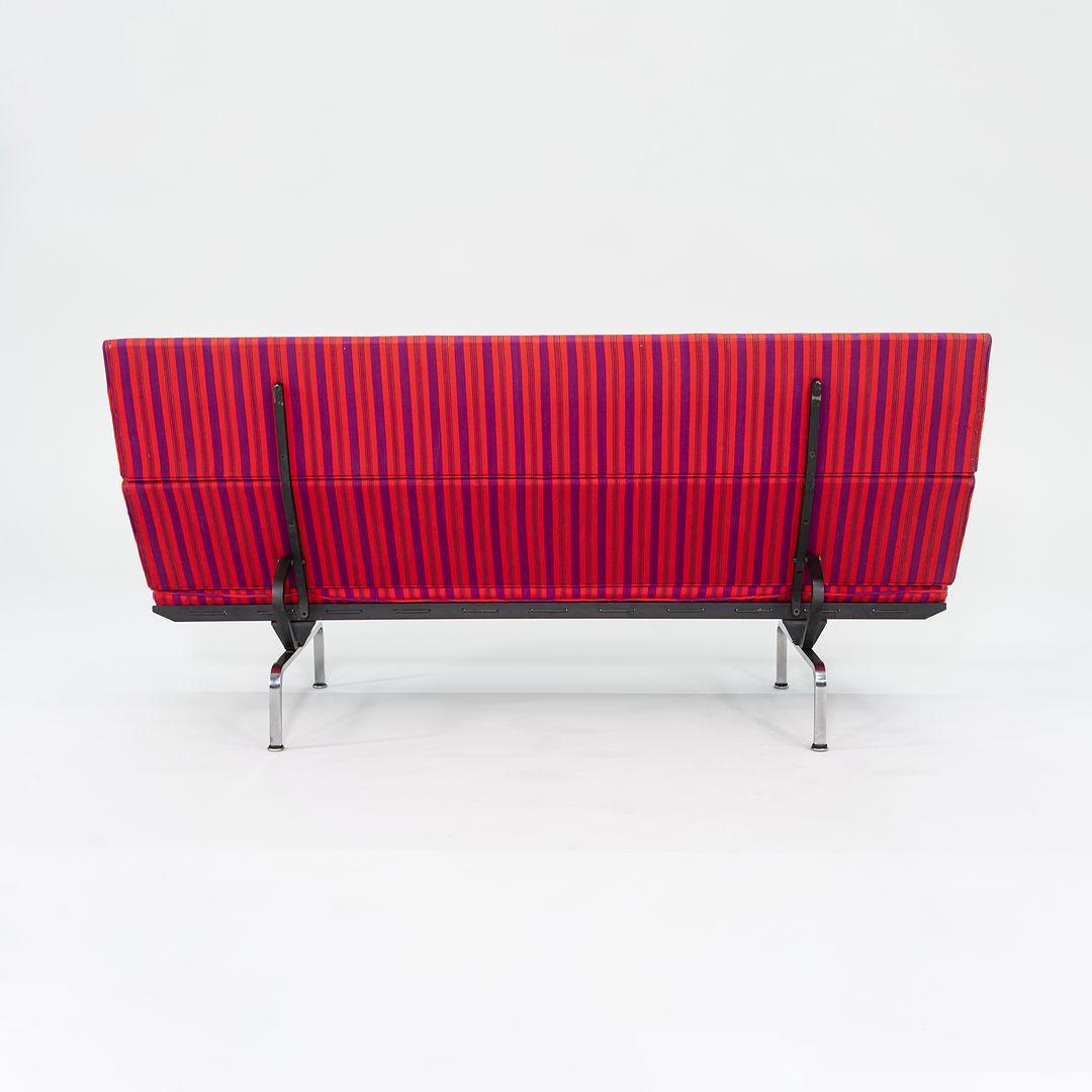 1984 Canapé Eames Herman Miller Compact avec tissu à rayures Alexander Girard Miller en vente 1