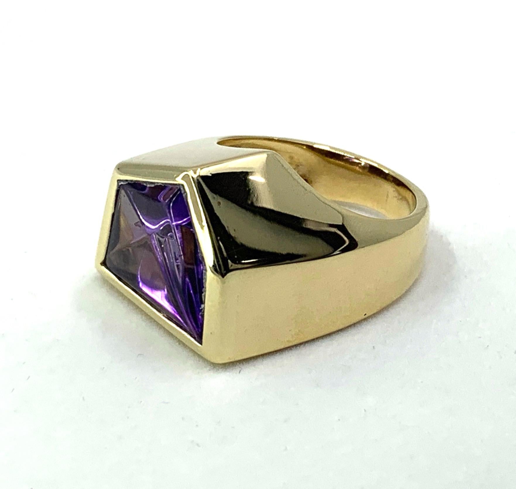 1984 Paloma Picasso for Tiffany & Co. Amethyst Cocktail Ring in 18K Yellow Gold In Excellent Condition In Sherman Oaks, CA