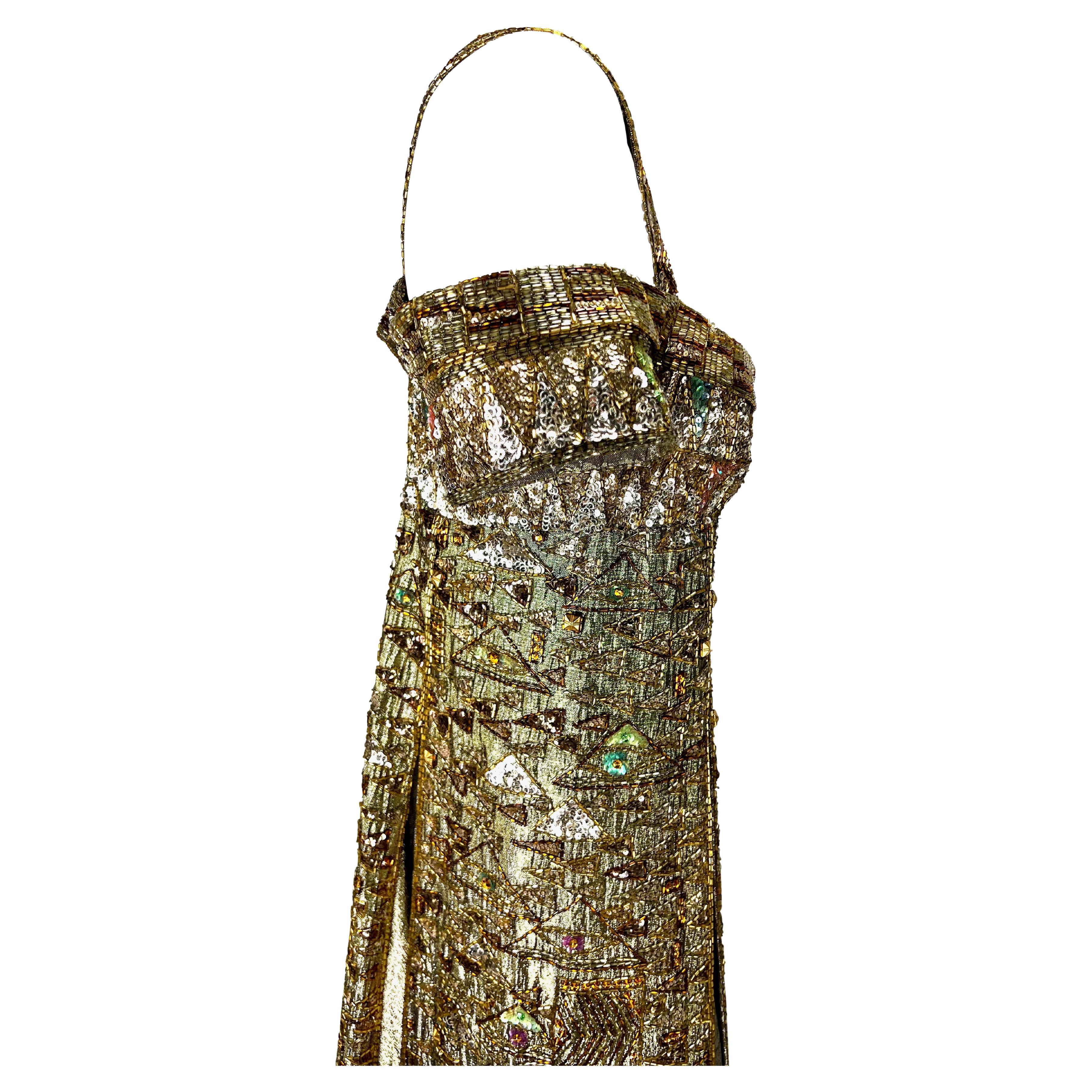 1984 Ray Aghayan für Barbra Streisand Maßgefertigtes Kleid aus goldener Lamé mit Perlenbesatz im Angebot 9