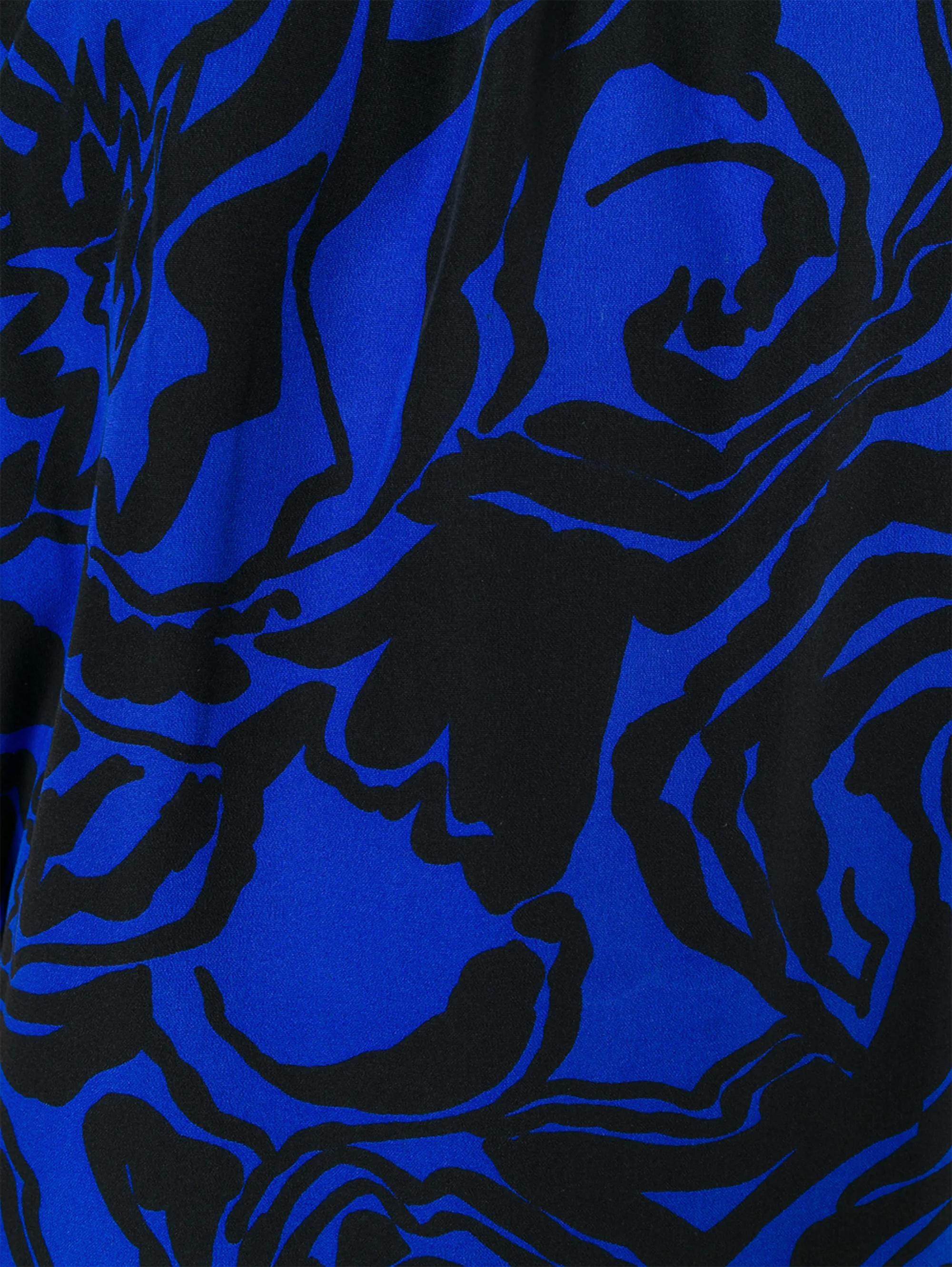 Campagne d'été 1984 Yves Saint Laurent Robe en soie imprimée bleue Pour femmes en vente