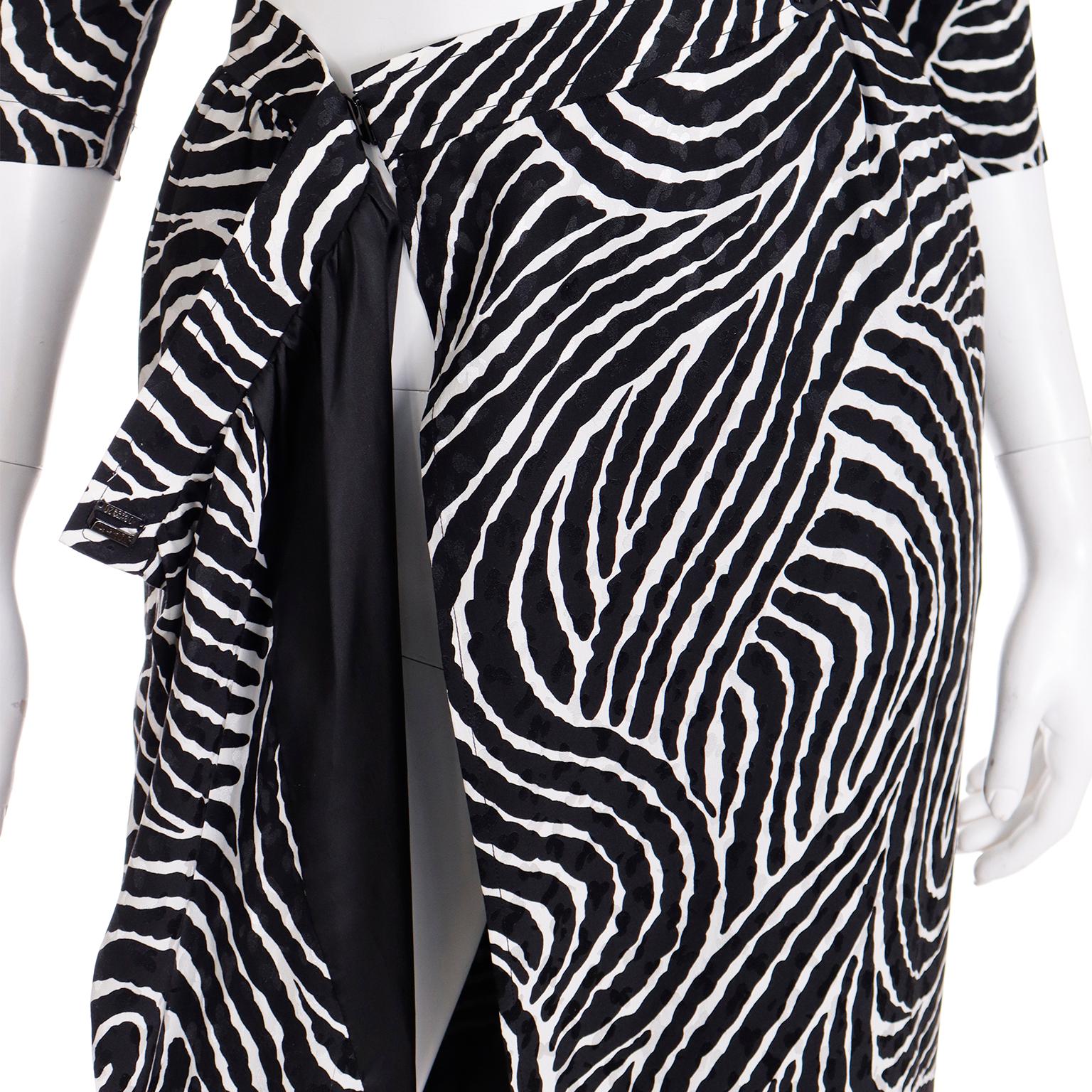 1984 Yves Saint Laurent Runway 2 piece Abstract Black Stripe Silk Dress For Sale 6
