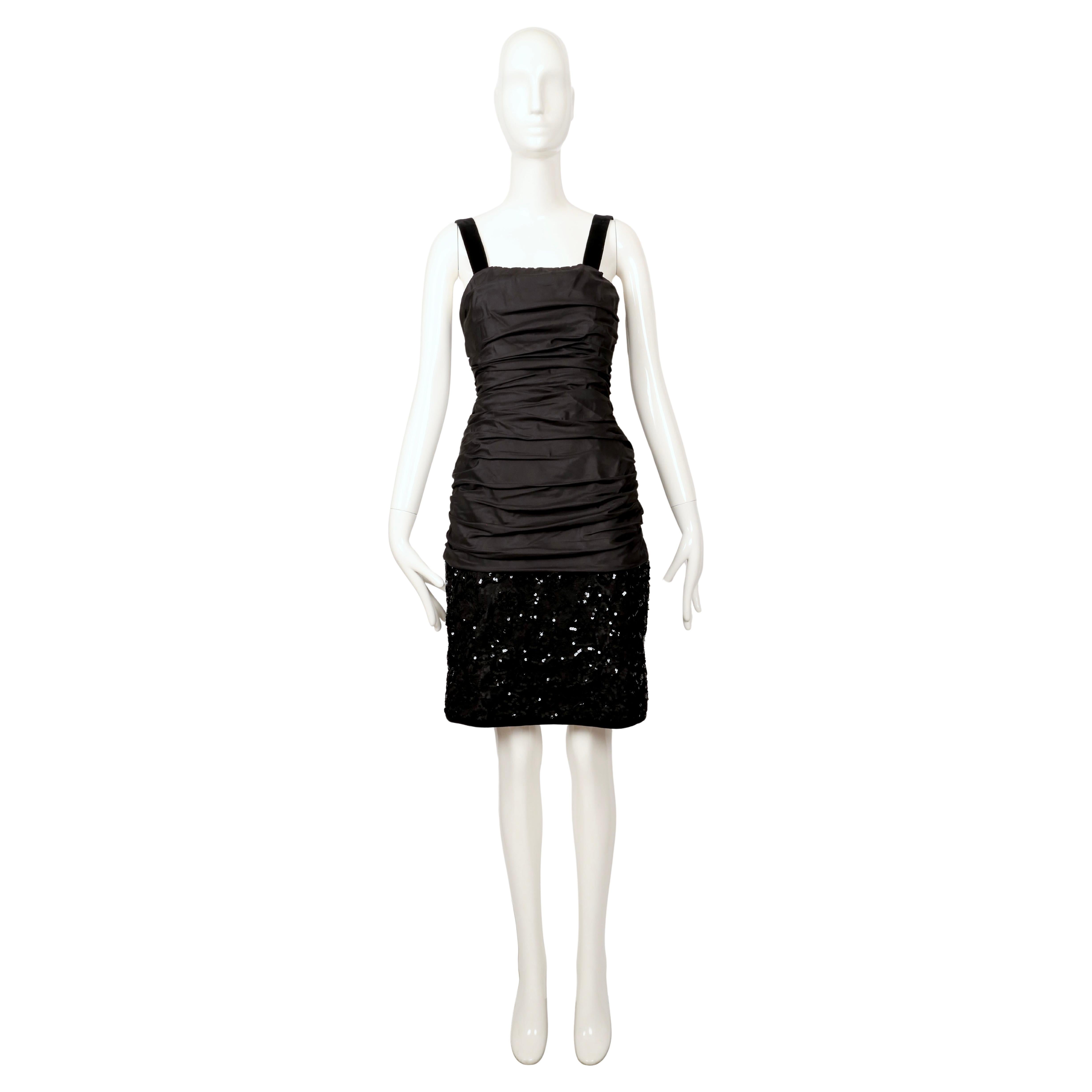 1984 YVES SAINT LAURENT vestido de lentejuelas CORREDERA con corpiño fruncido en venta