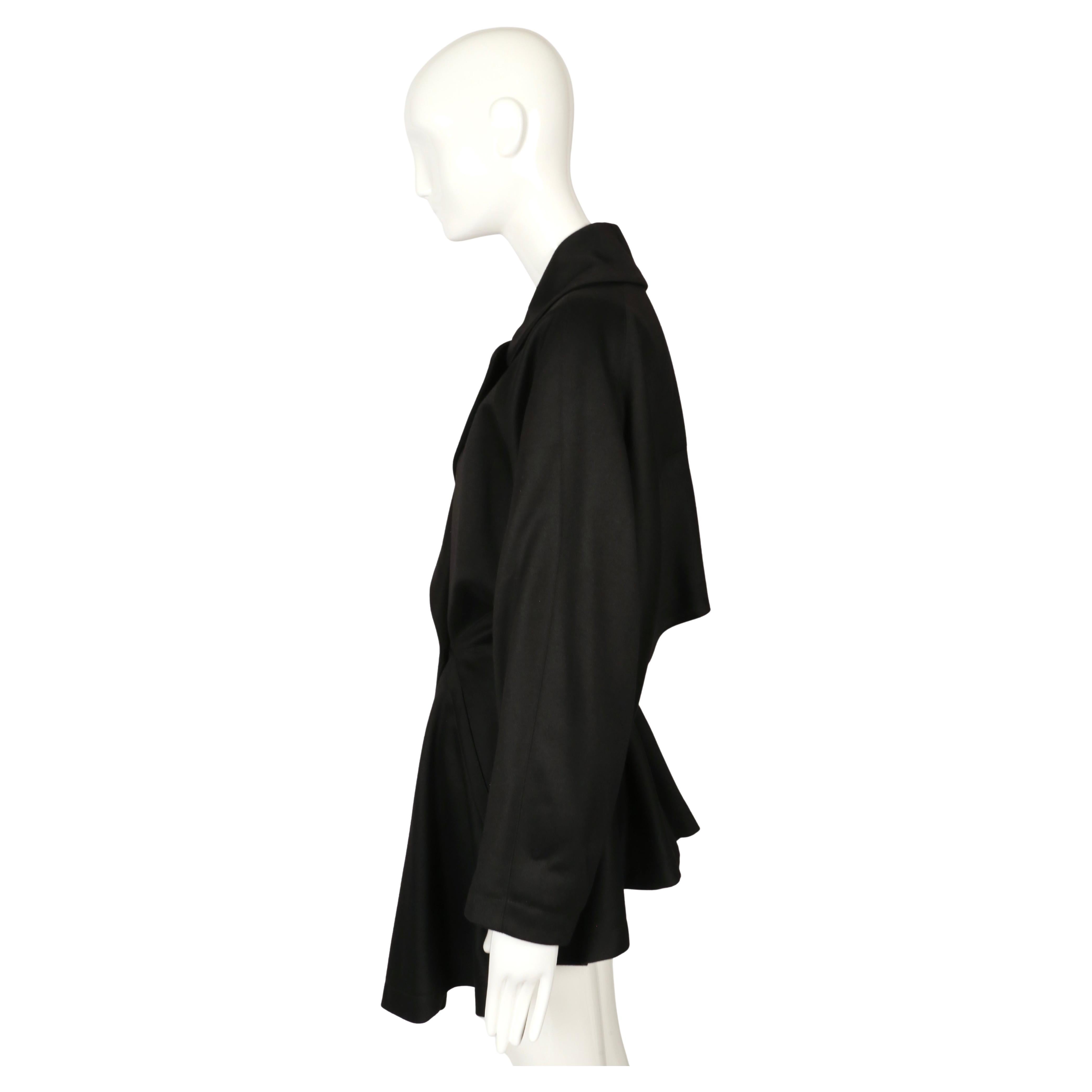 1985 Cappotto RUNWAY in gabardine di lana nera AZZEDINE ALAIA in vendita 2