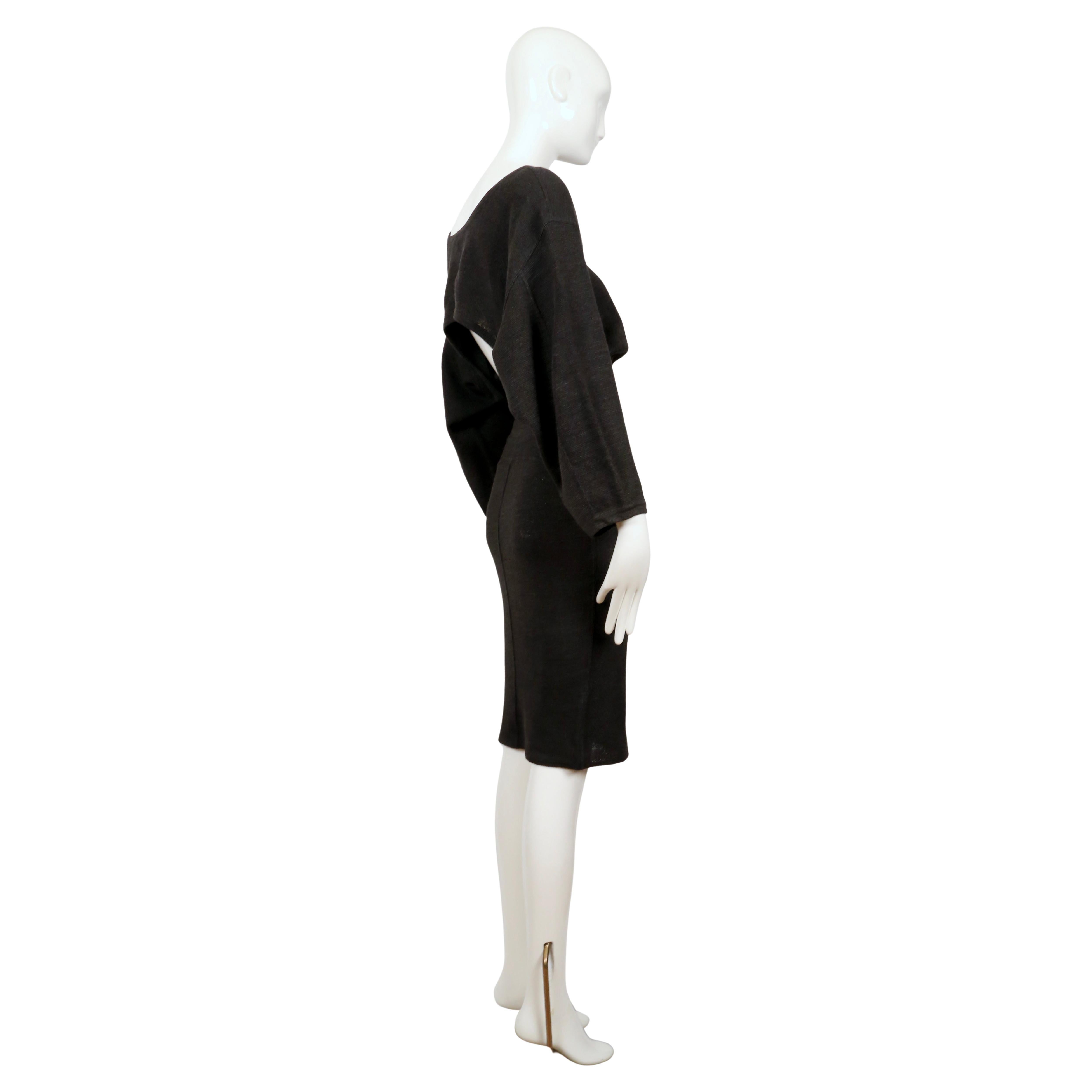 Women's or Men's 1985 AZZEDINE ALAIA black linen dress with elasticized waist & cut out back For Sale