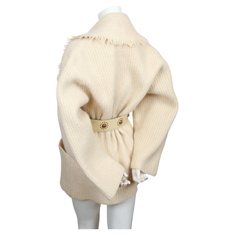 Women's 1985 AZZEDINE ALAIA cream alpaca wool sweater jacket For Sale