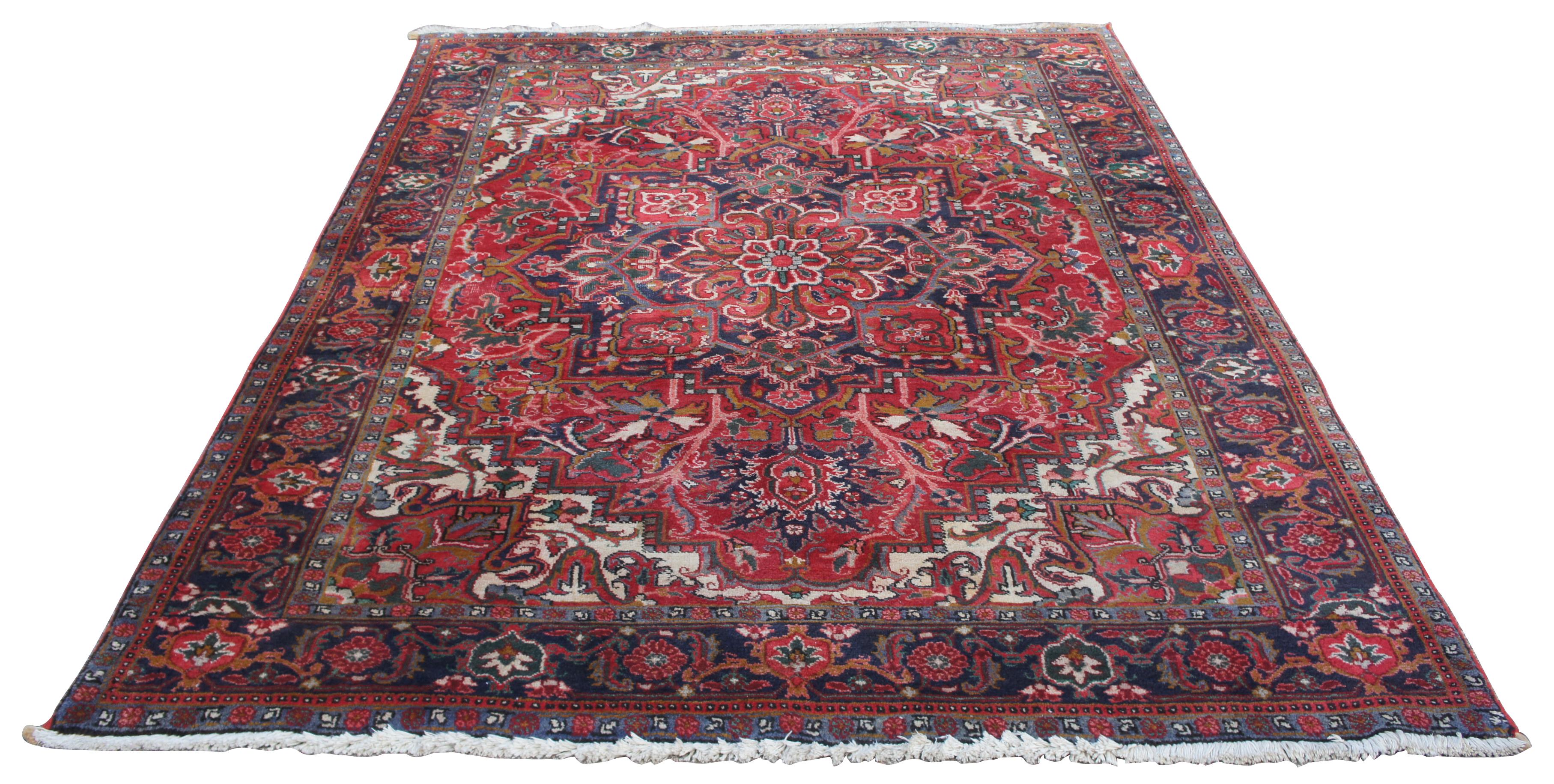 Islamique Tapis Bakhtiar Iran 100 % laine à médaillons floraux, 1985 en vente