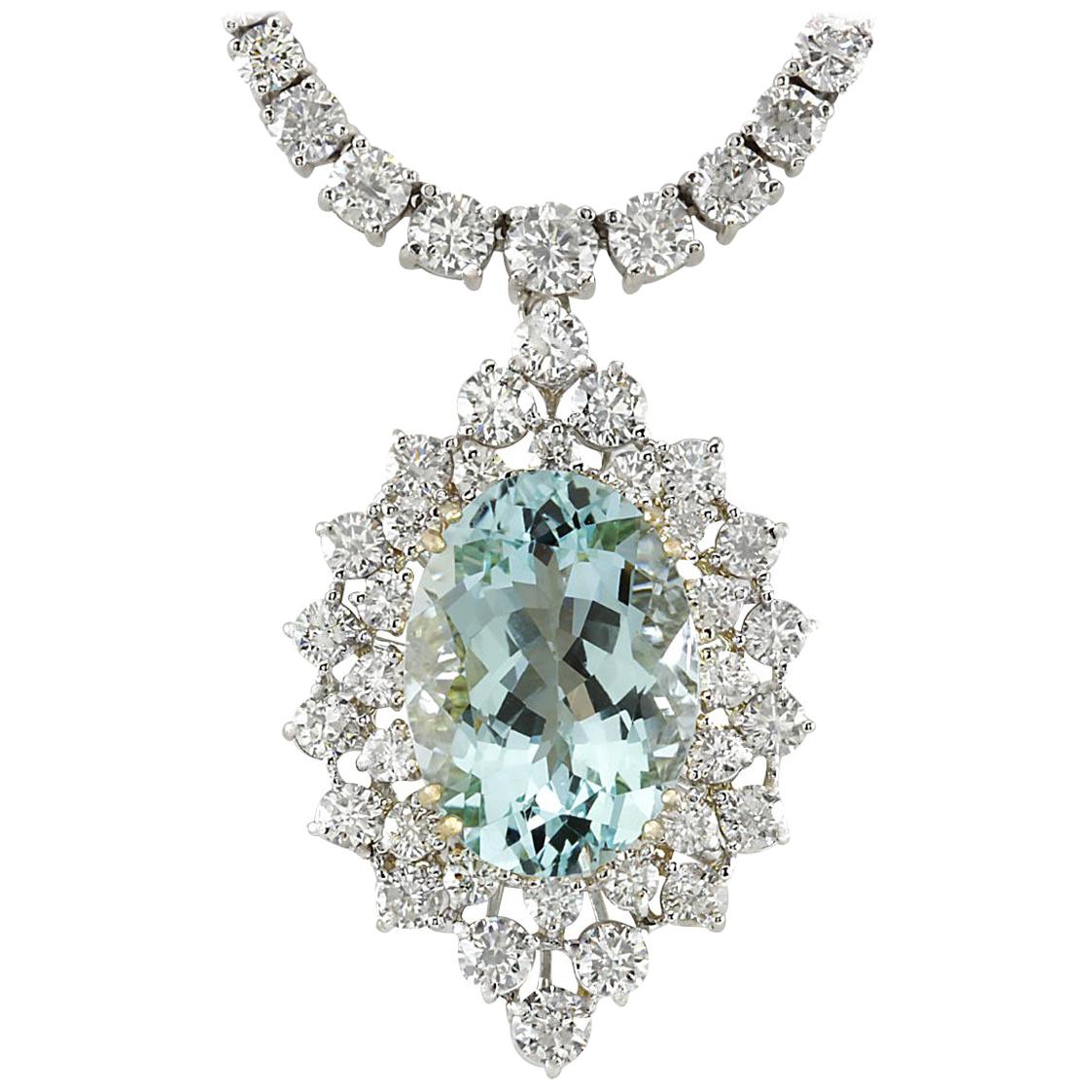 19.85 Carat Aquamarine 18 Karat White Gold Diamond Necklace