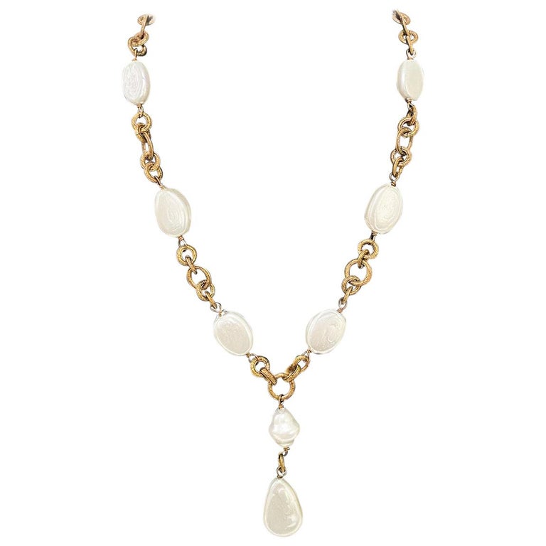 Chanel Vintage 1980's Strand Pearl Necklace For Sale at 1stDibs