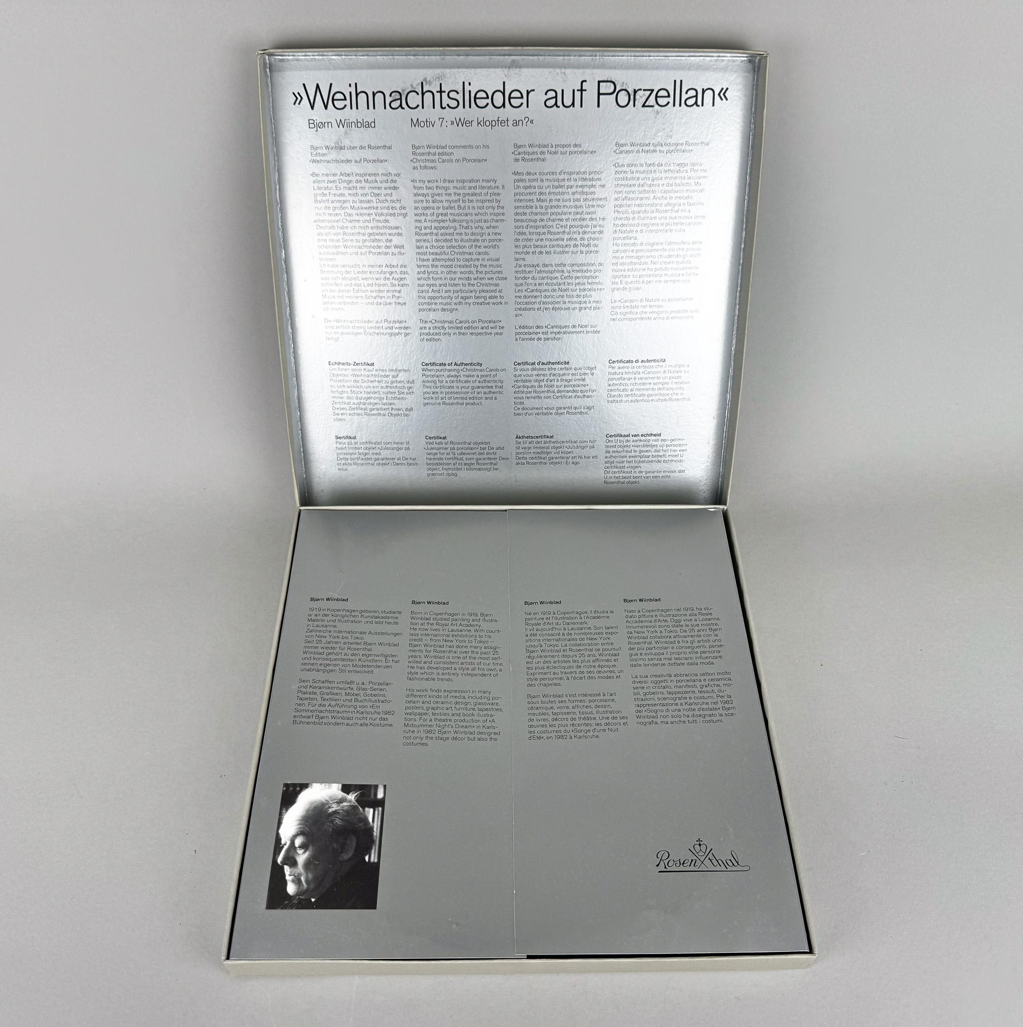 1985 Christmas Rosenthal Porcelain Plate by by Bjorn Wiinblad in Original Box For Sale 4