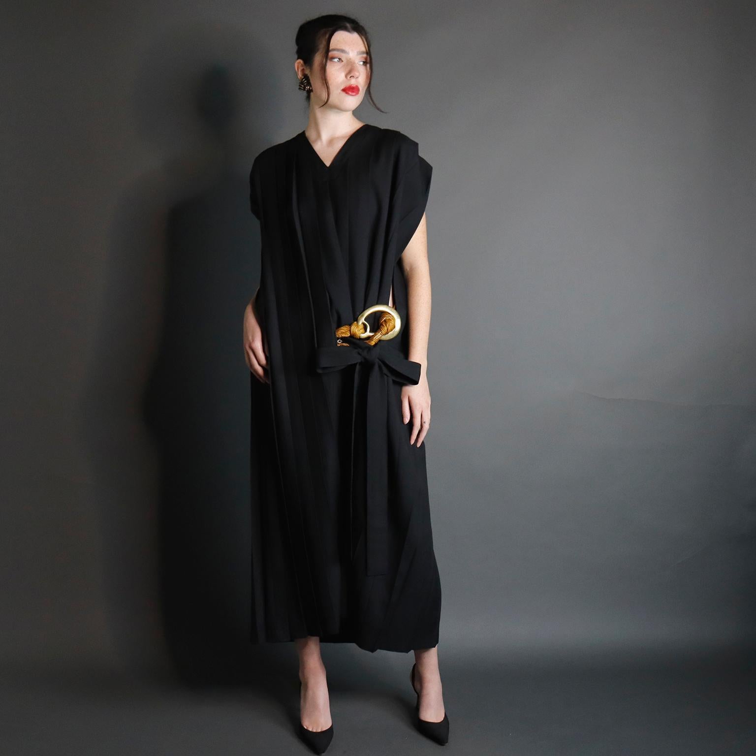 1985 Comme de Garcons Pleated Black Avant Garde Sleeveless Dress Rei Kawakubo For Sale 3
