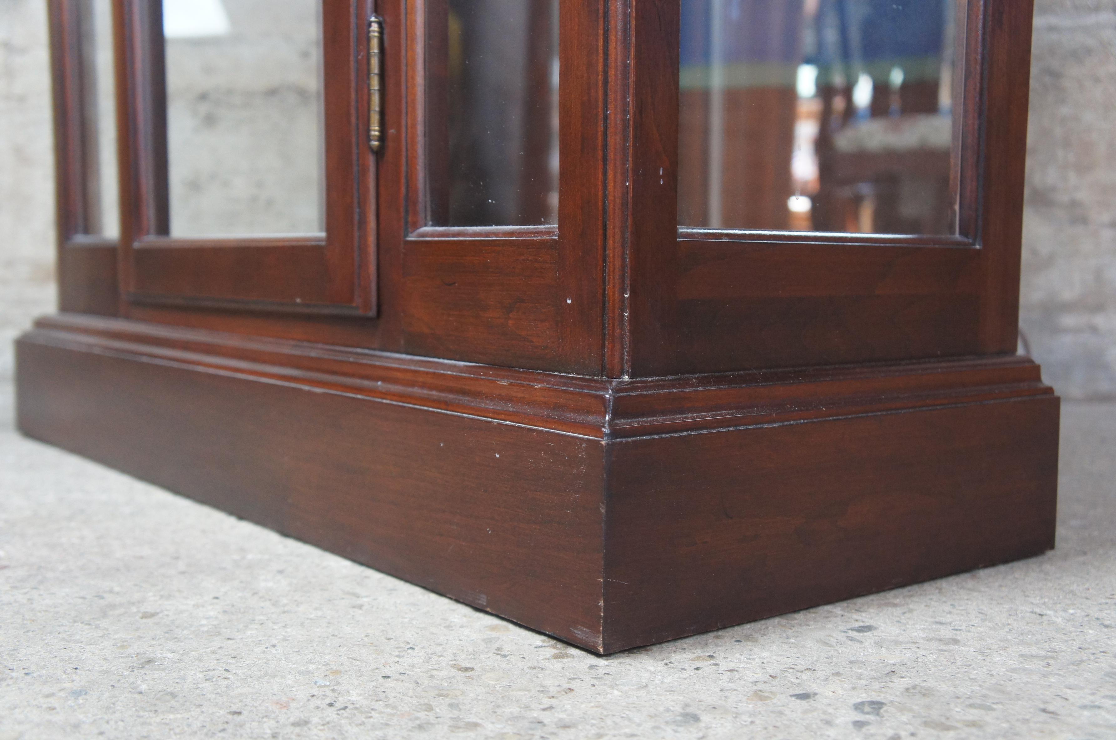 1985 Ethan Allen Georgian Court Solid Cherry Curio Display Cabinet 11-9019 2