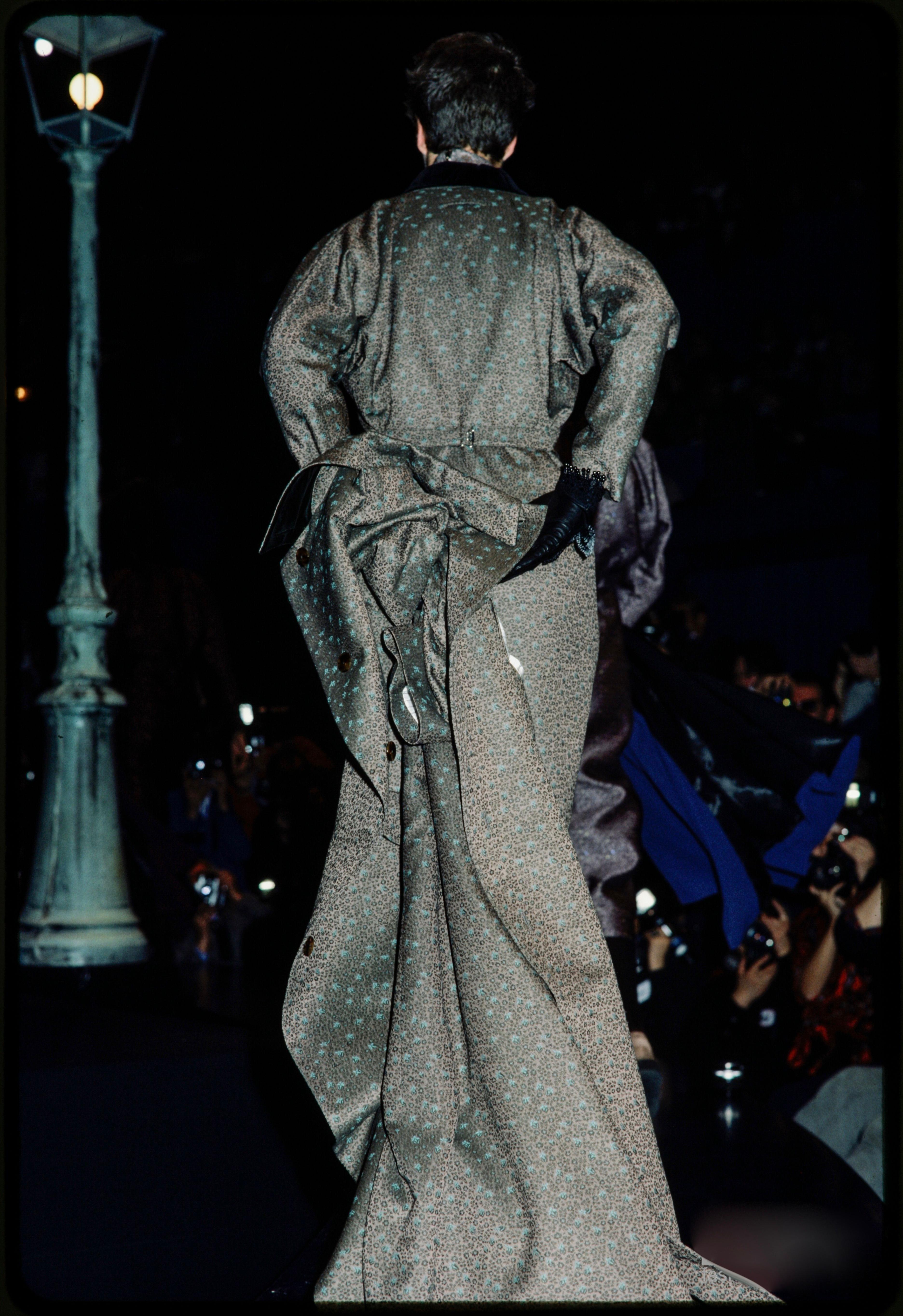 1985 JEAN PAUL GAULTIER for GIBO oversized floral jacquard RUNWAY coat For Sale 3