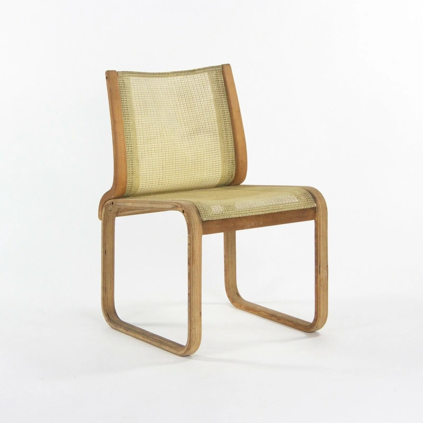 Moderne Prototype de chaise de salle à manger de la collection extérieure Richard Schultz en bois, 1985