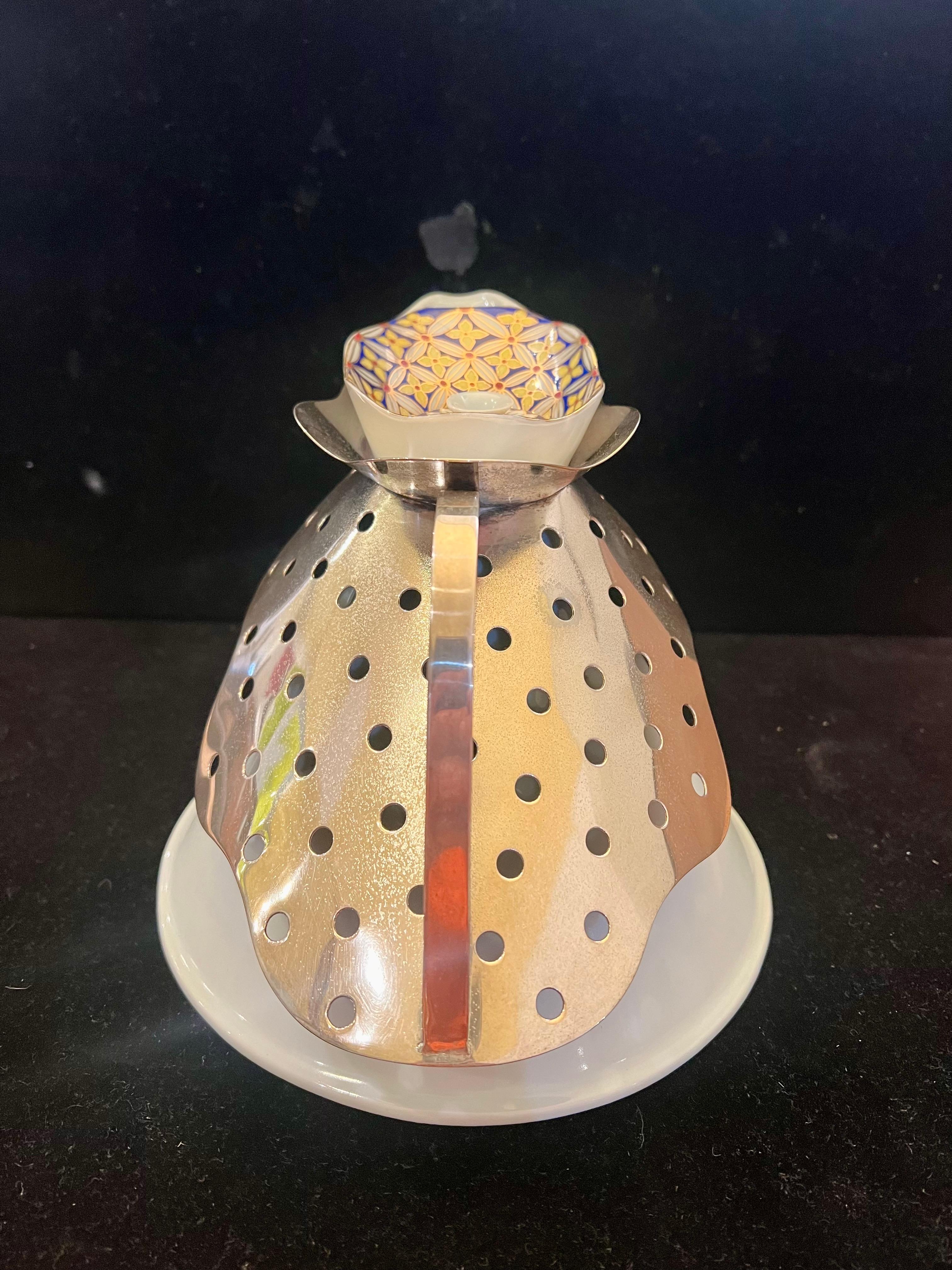 italien Théière postmoderne rare en porcelaine et argent de Borek Sipek pour Driade, 1985 en vente
