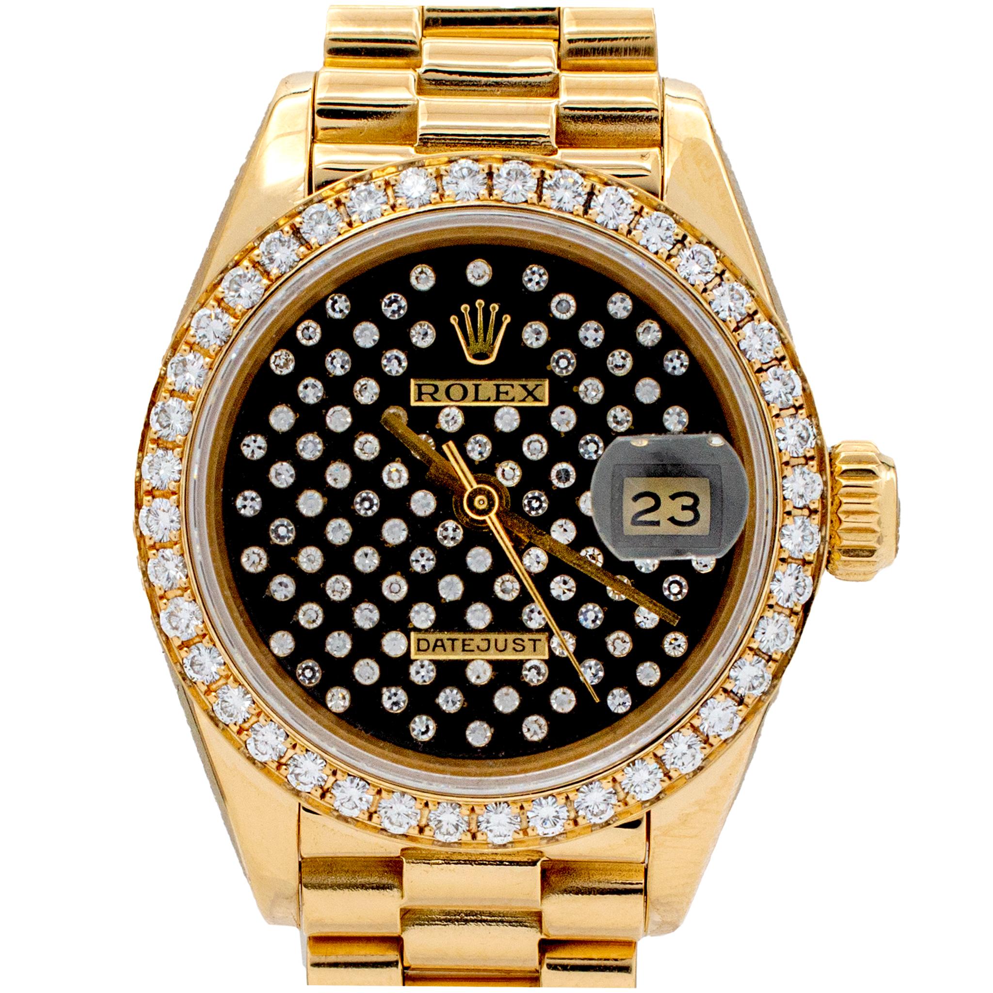 Band: Rolex

Geschlecht: Damen

Metall Typ: 18K Gelbgold

Schließe Metalltyp: 18K Rose Gold

Durchmesser: 26,00 mm

Gewicht: 74,64 Gramm

Damen 18K Gelbgold Diamant ROLEX Swiss made Uhr mit original Box. Die Marke 