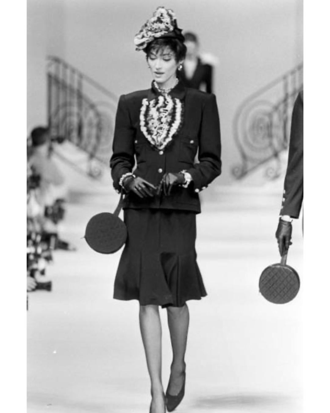 1985 Runway Chanel Black Double Tiered Wool Mini Skirt For Sale 1
