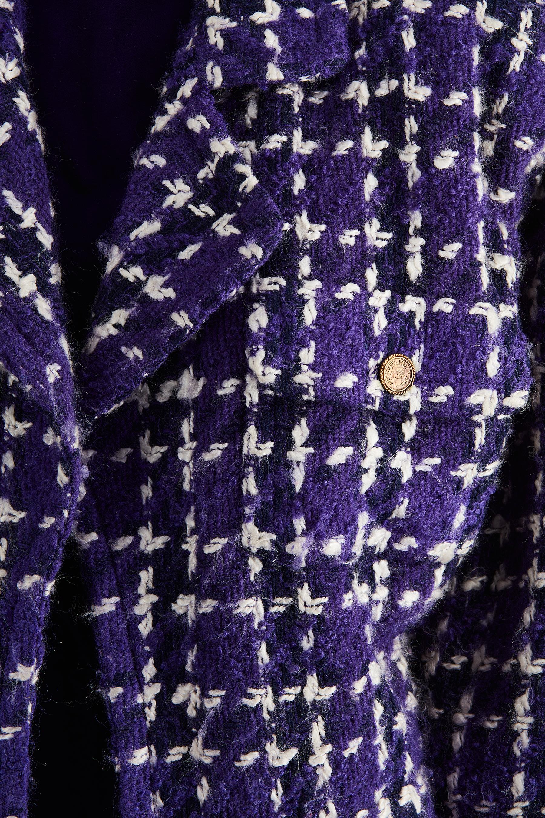 1985 Runway Chanel Haute Couture Purple Tweed Velvet Suit For Sale 4
