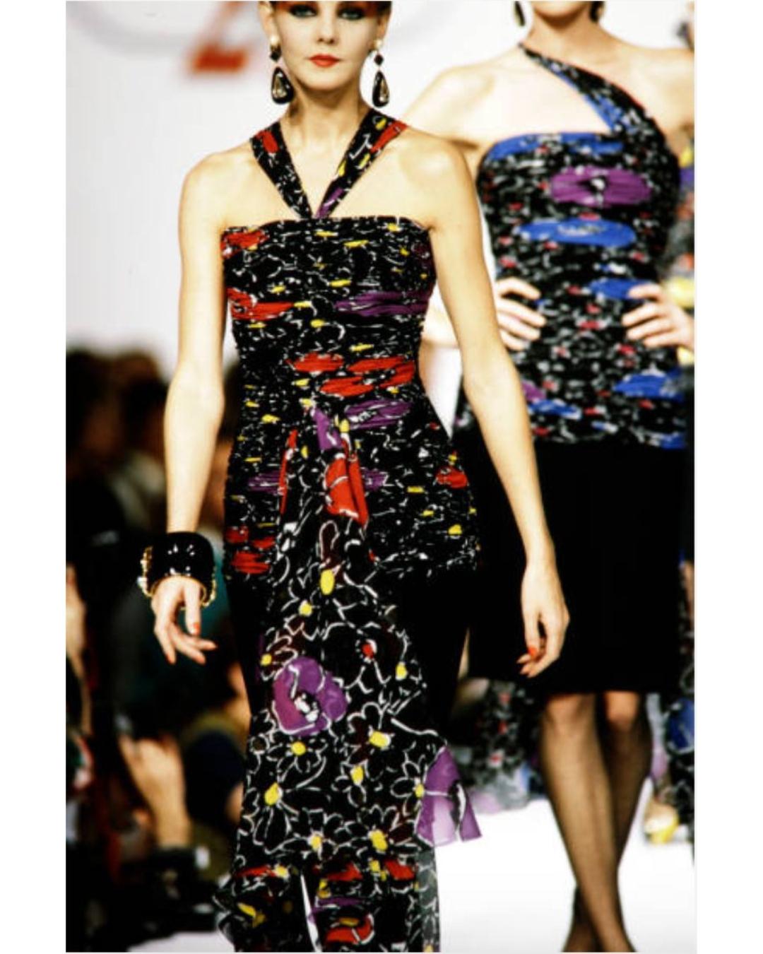 1985 Runway Documented Valentino Strapless Silk and Crepe Dress For Sale 2