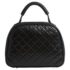 Used 1985 Timeless Classique Black Leather Vanity Hand bag