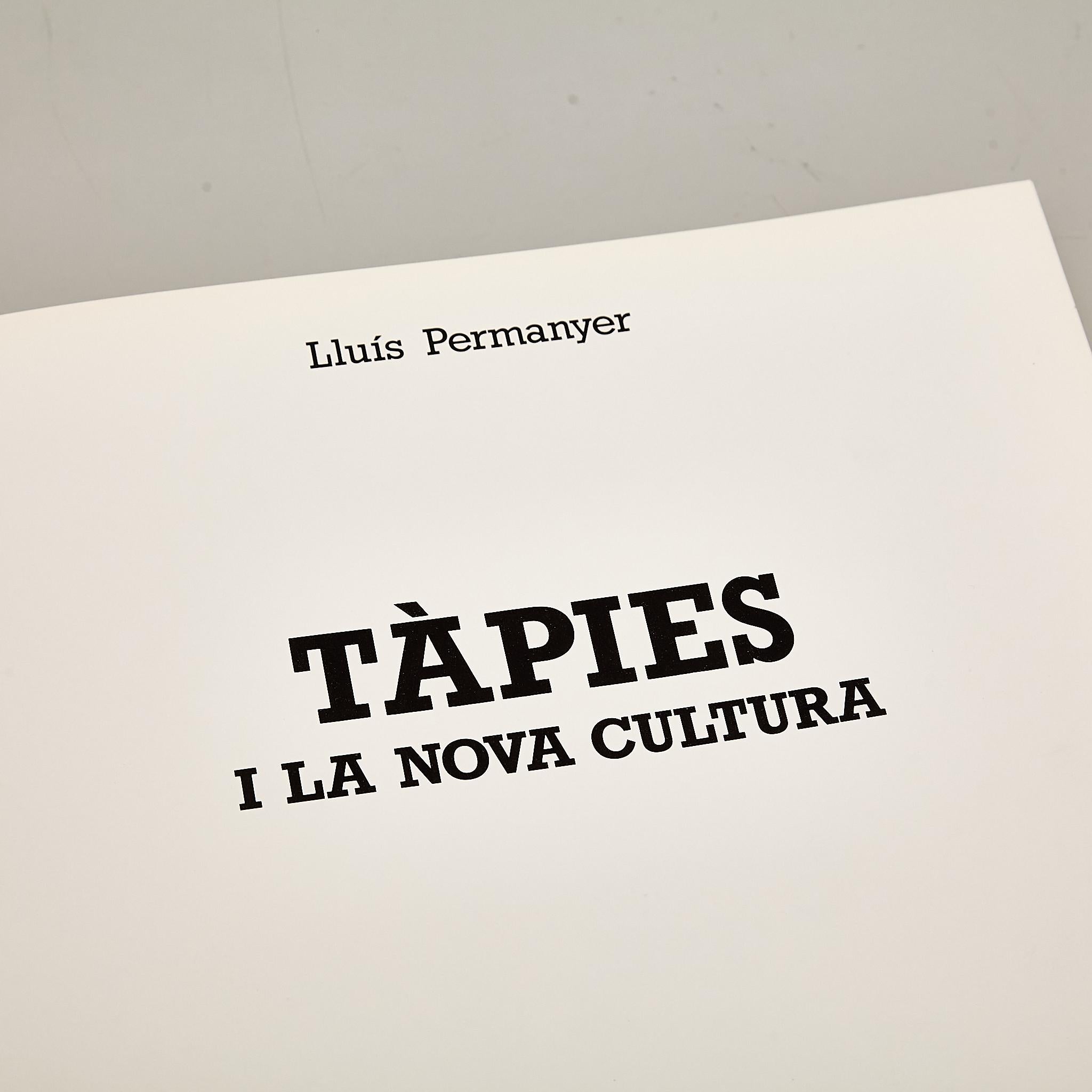 1986 Antoni Tàpies Book: 'Tapies i la Nova Cultura'  In Good Condition For Sale In Barcelona, Barcelona