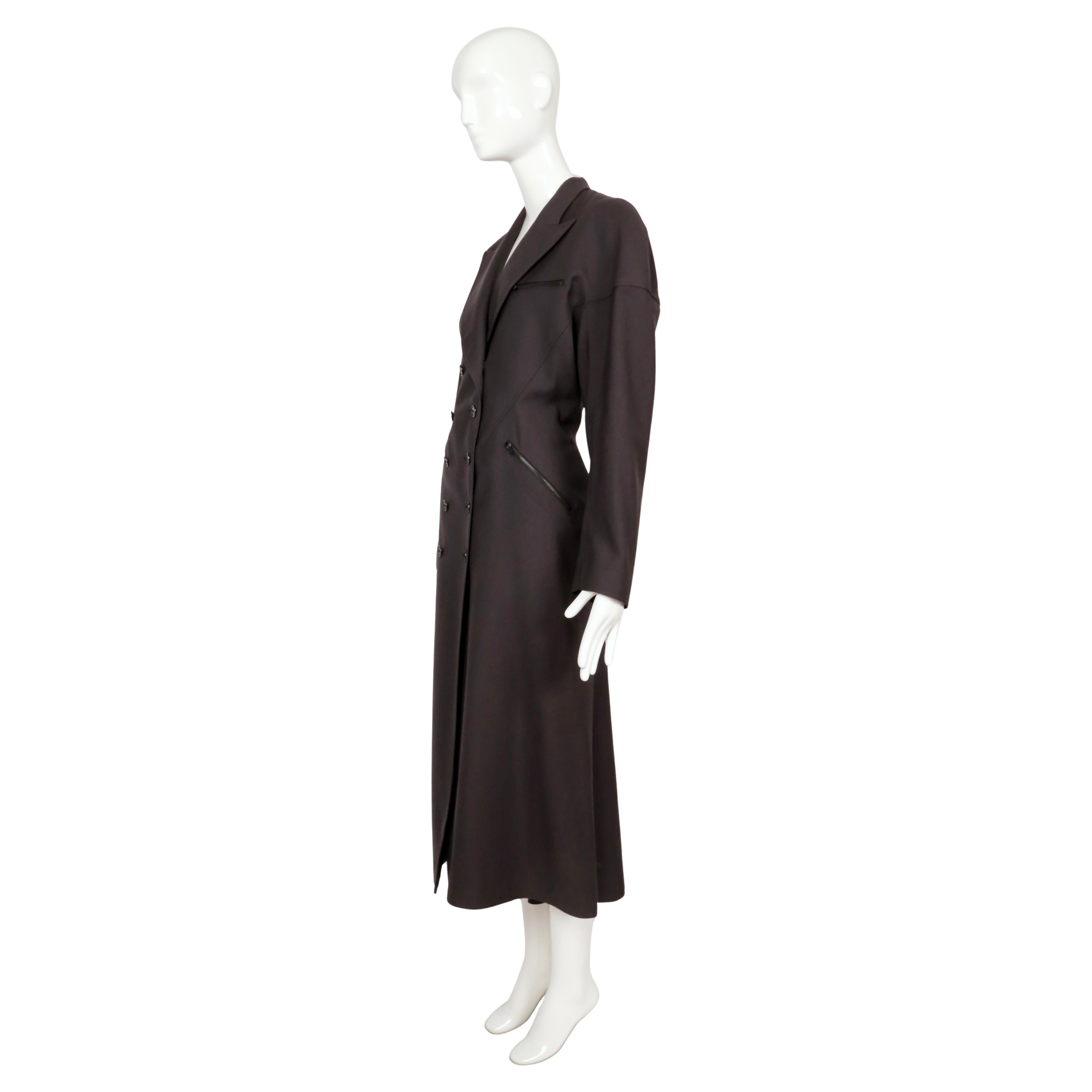 1986 AZZEDINE ALAIA cappotto RUNWAY in gabardine di lana color carbone con cuciture sul retro in vendita 3