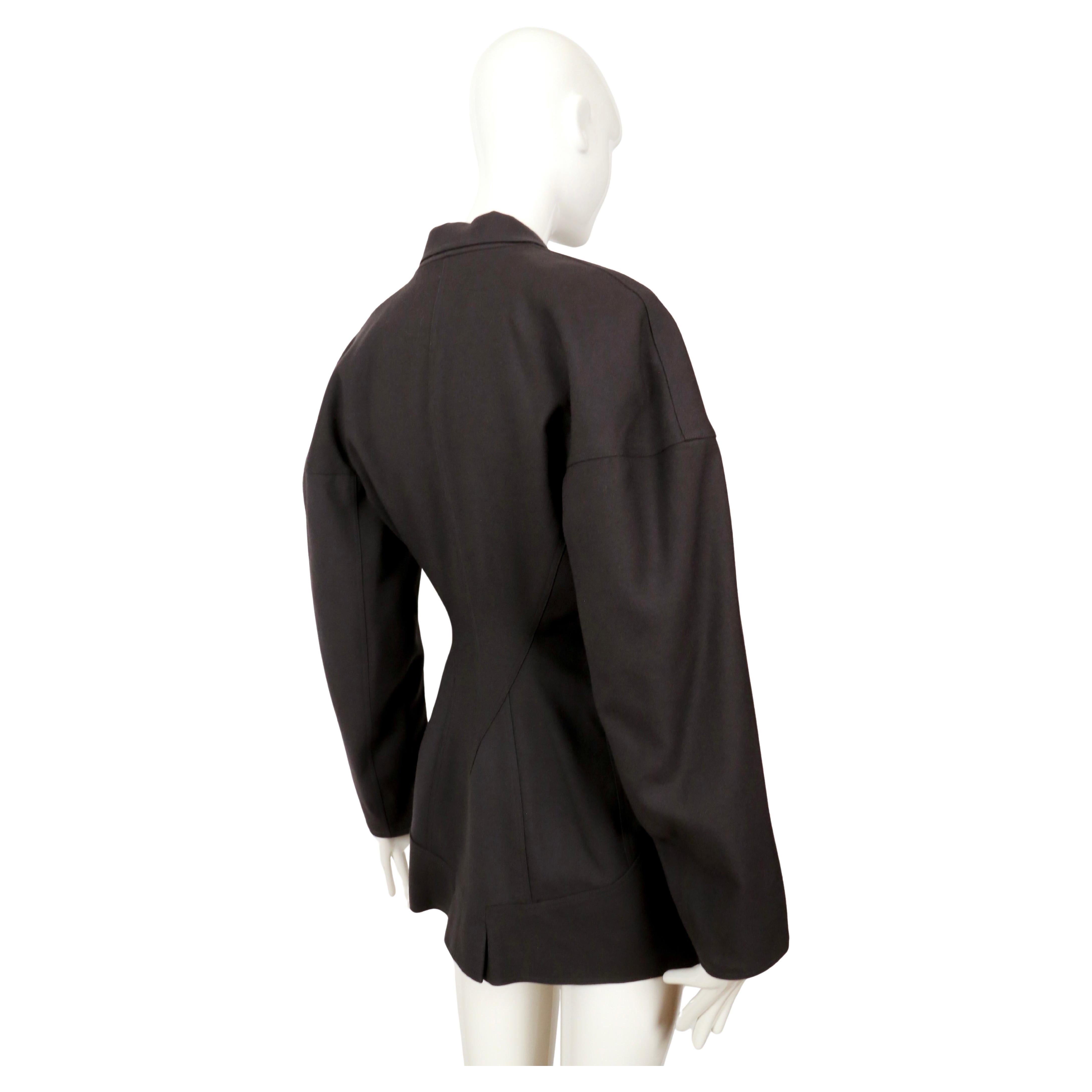da uomo o donna 1986 AZZEDINE ALAIA giacca RUNWAY in gabardine di lana color carbone con cuciture sul retro in vendita