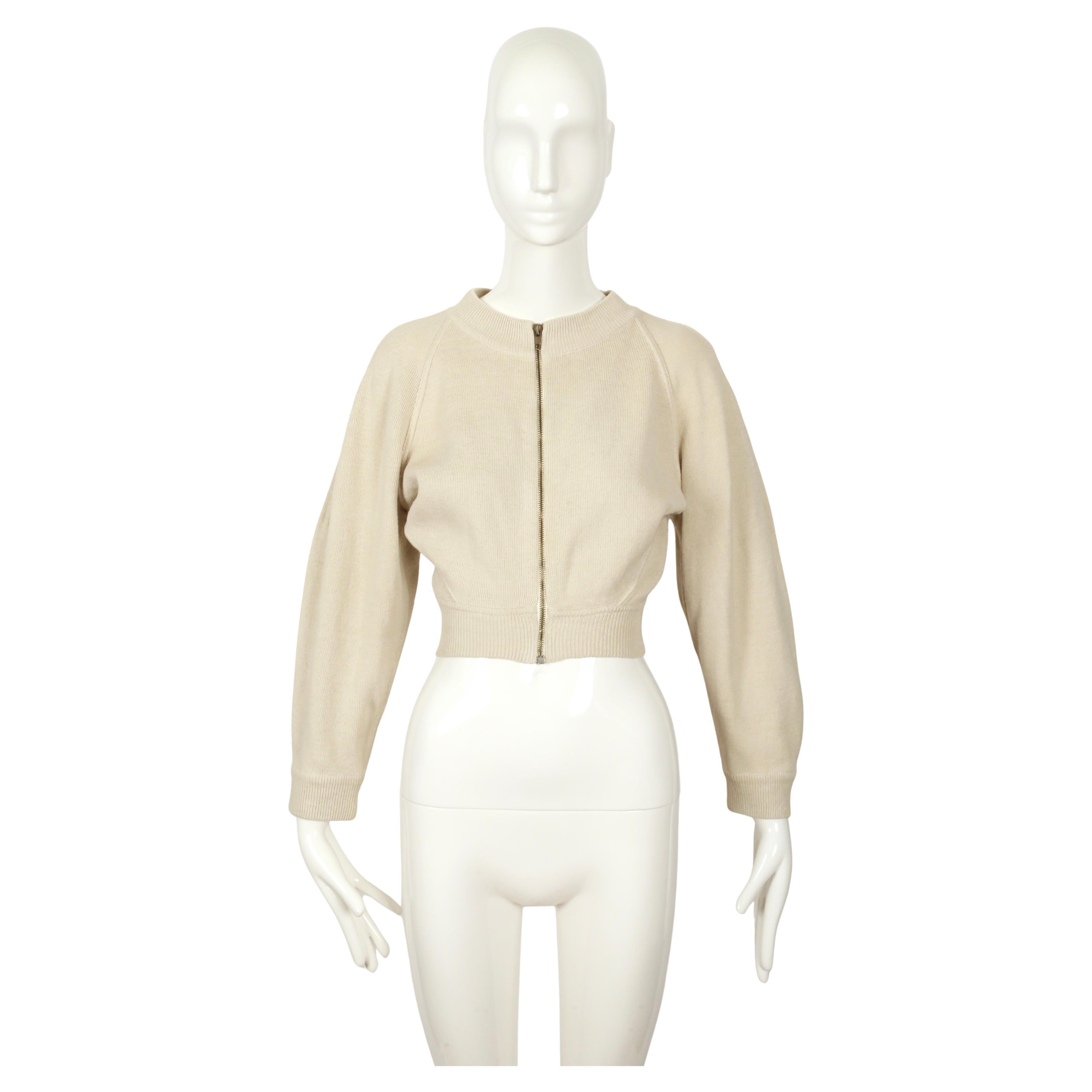 Sehr seltene ecrufarbene Leinenstrickjacke von Azzedine Alaia aus dem Frühjahr 1986, wie auf dem Laufsteg gesehen. Die Größe ist mit 