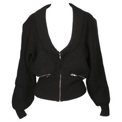 1986 AZZEDINE ALAIA manteau cardigan pull RUNWAY noir en grosse maille avec fermetures à glissière