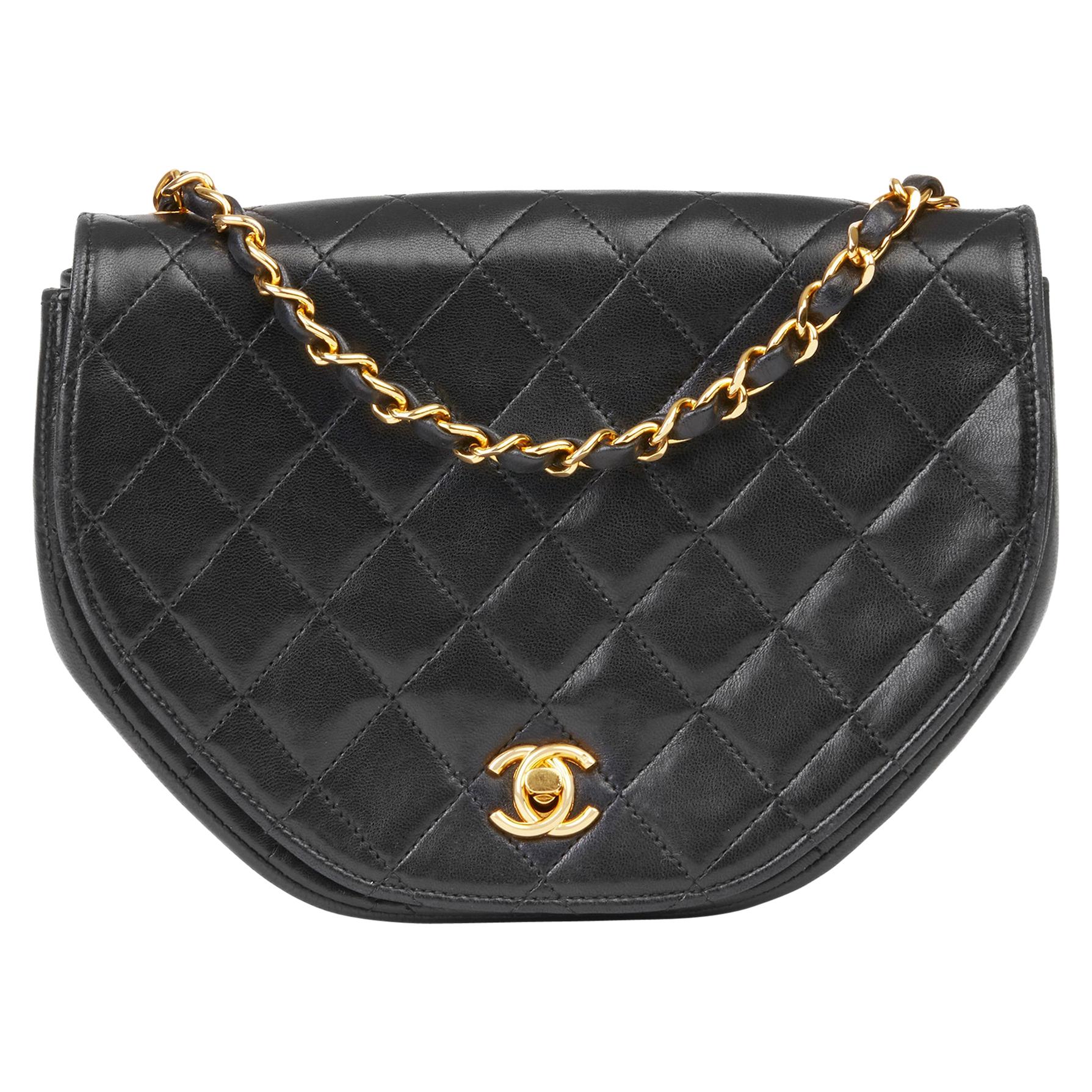 1986 Chanel Black Quilted Lambskin Vintage Classic Round Flap Bag