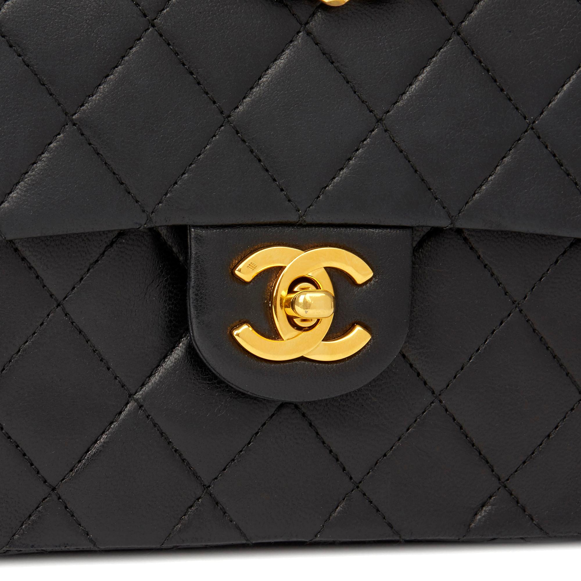 1986 Chanel Black Quilted Lambskin Vintage Mini Flap Bag In Excellent Condition In Bishop's Stortford, Hertfordshire