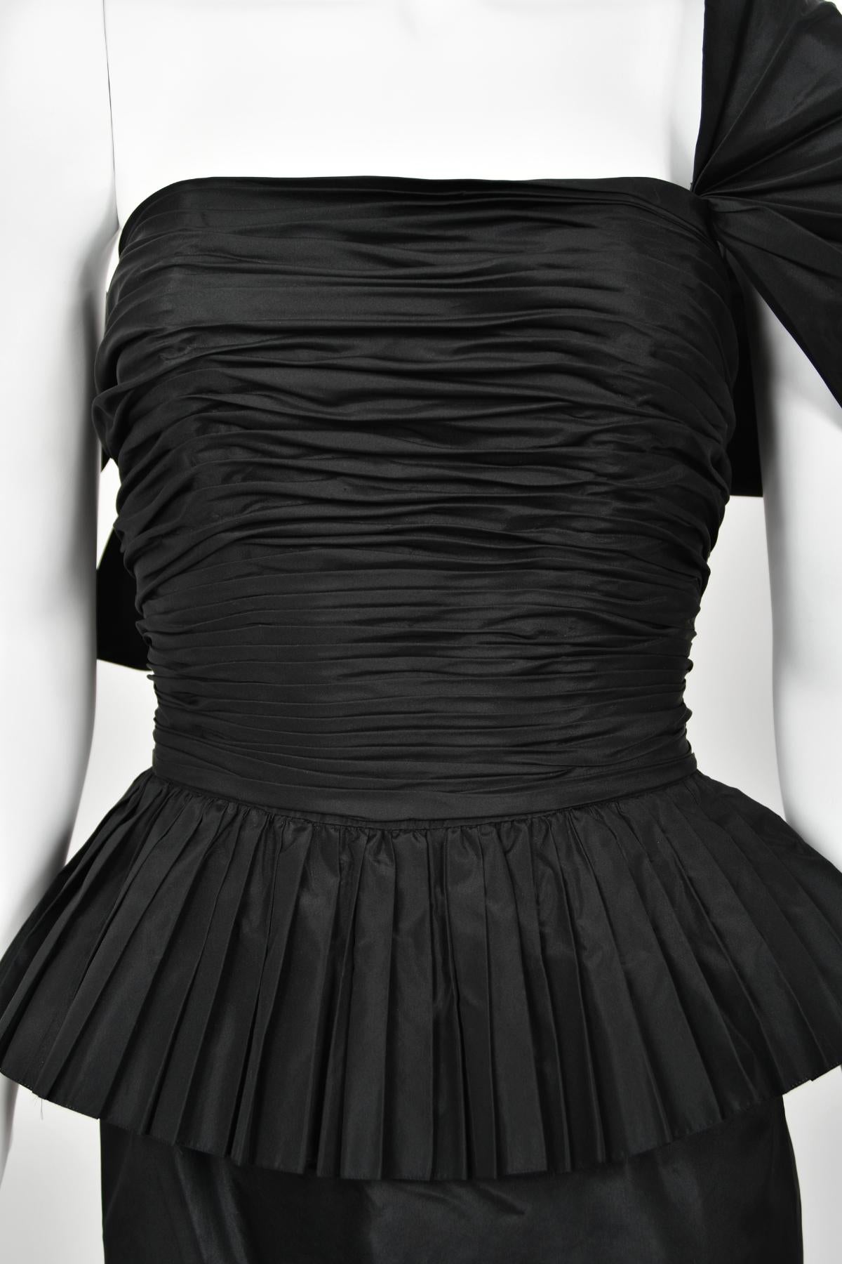 1986 Chanel Documented Runway Black Pleated Silk One-Shoulder Hourglass Gown 7