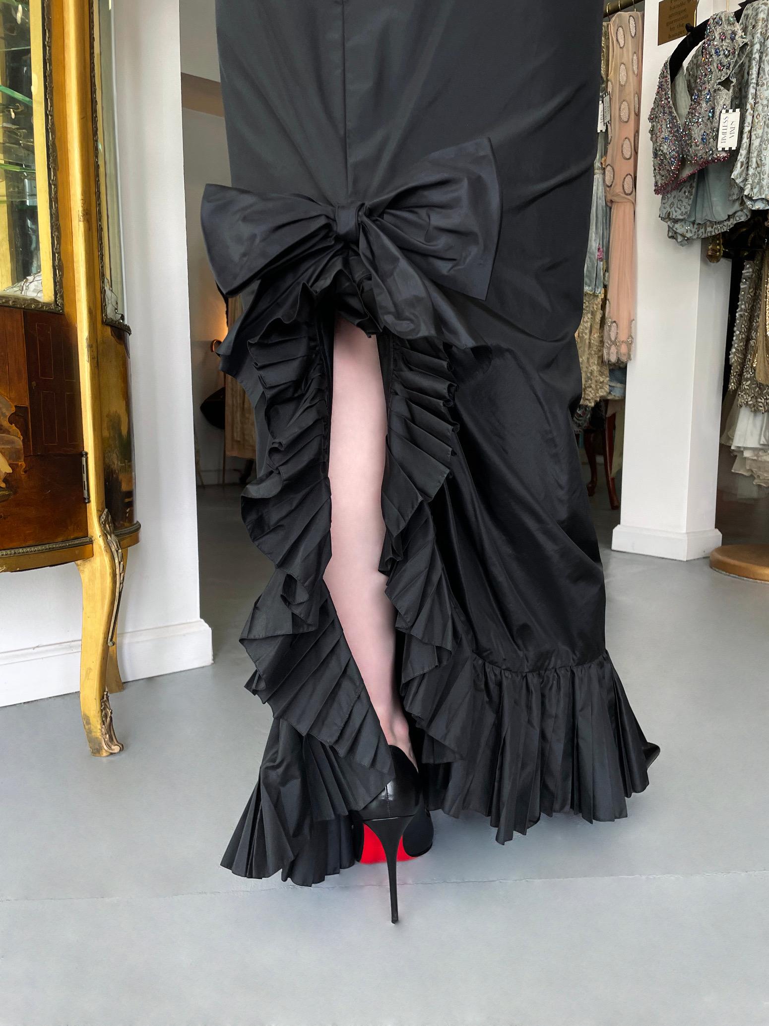 1986 Chanel Documented Runway Black Pleated Silk One-Shoulder Hourglass Gown 14