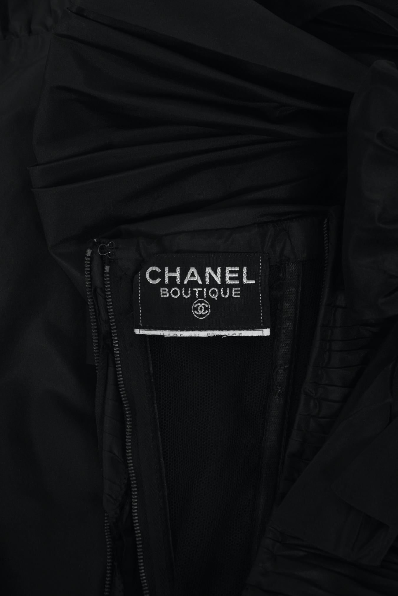 1986 Chanel Documented Runway Black Pleated Silk One-Shoulder Hourglass Gown 16