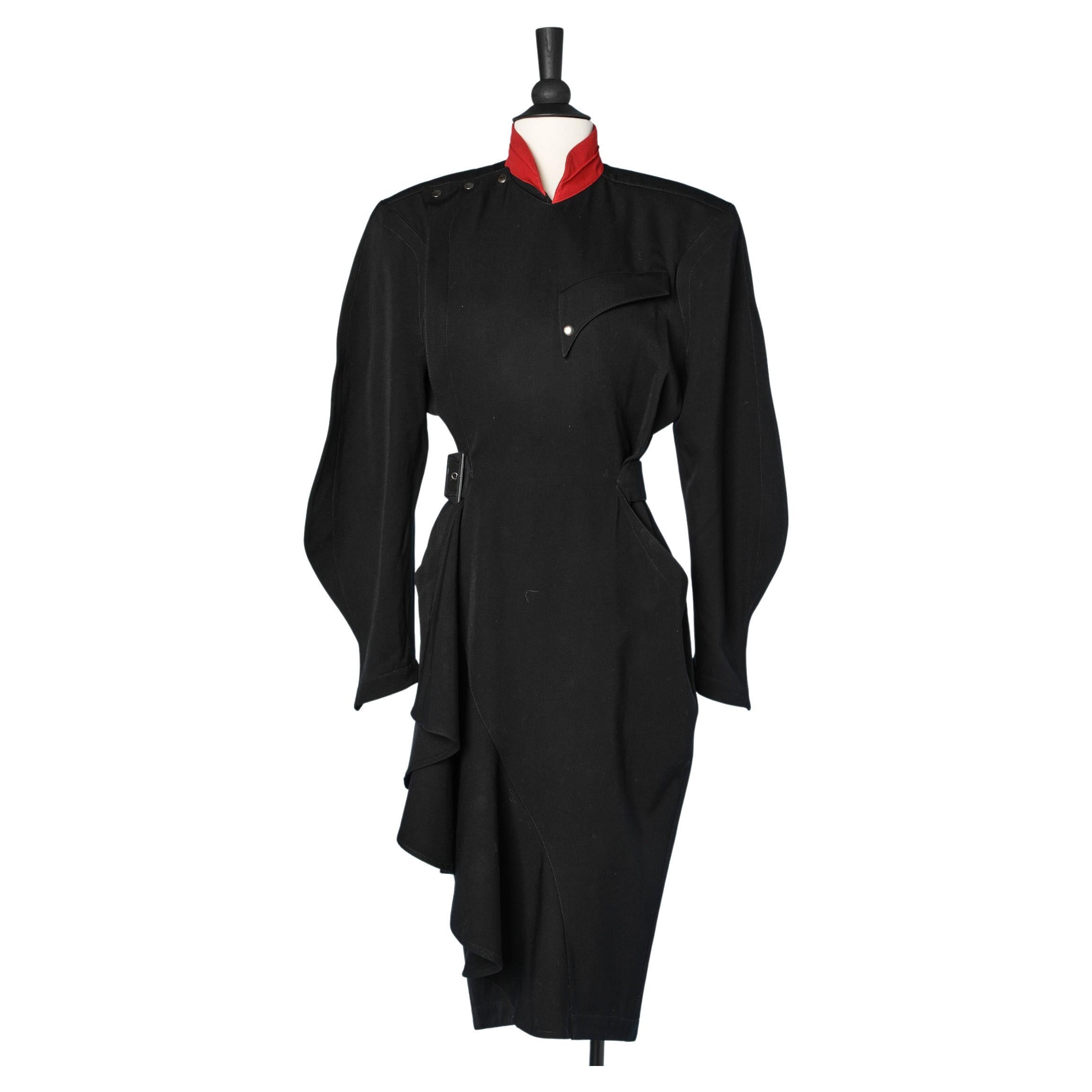 1986 "Militeuse" wrapped dress in thin wool with red collar Thierry Mugler  For Sale