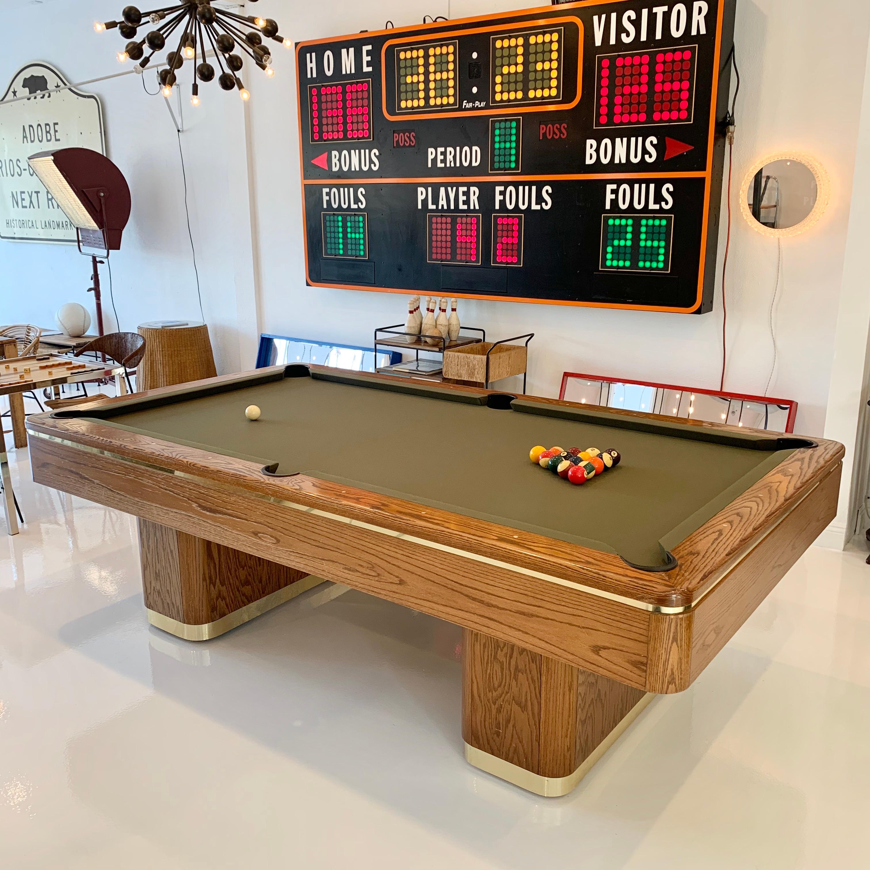 Late 20th Century 1986 Oak and Brass Pool Table