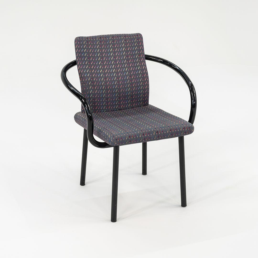 Moderno 1986 Coppia di poltrone da pranzo Knoll Mandarin di Ettore Sottsass in tessuto in vendita