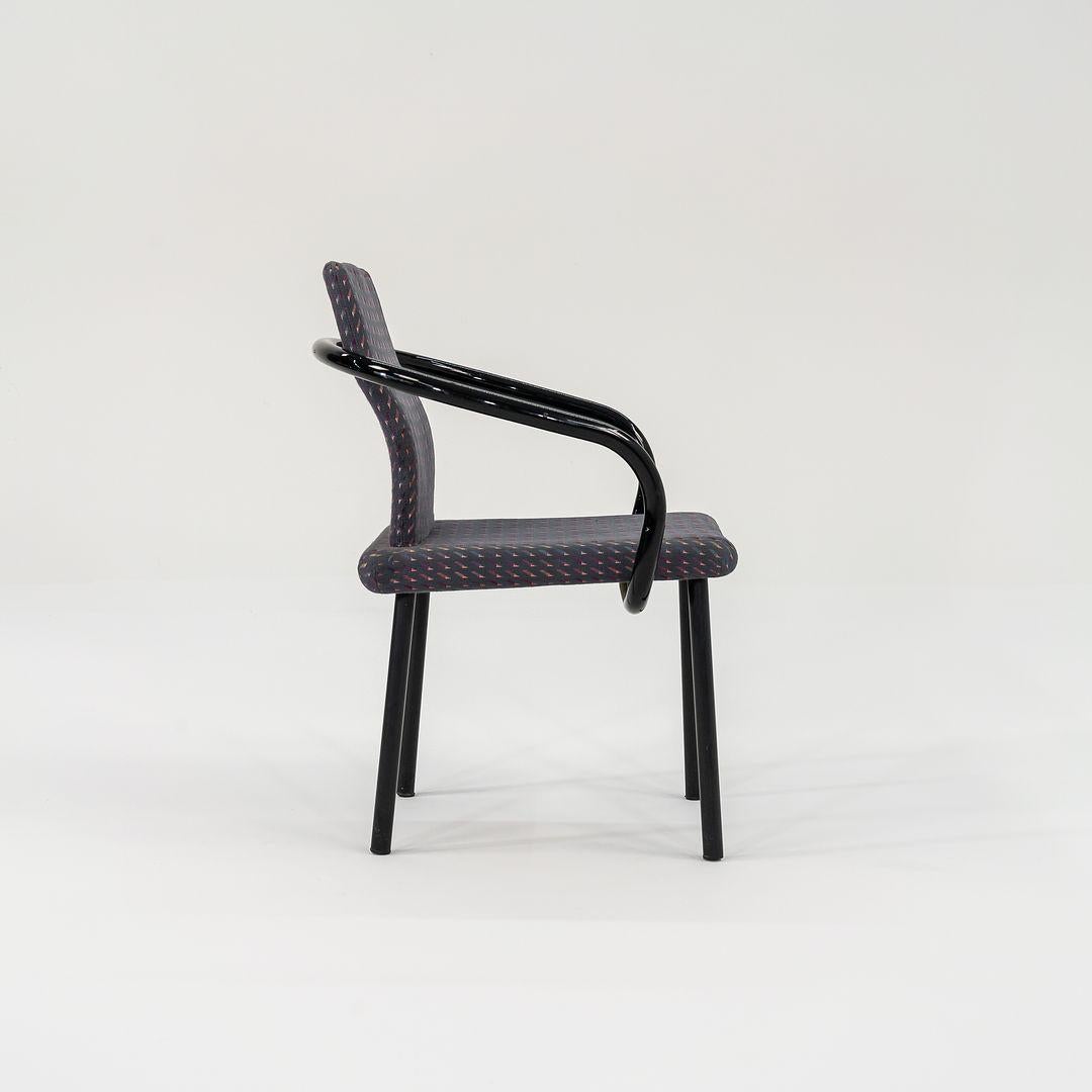 1986 Coppia di poltrone da pranzo Knoll Mandarin di Ettore Sottsass in tessuto In condizioni buone in vendita a Philadelphia, PA