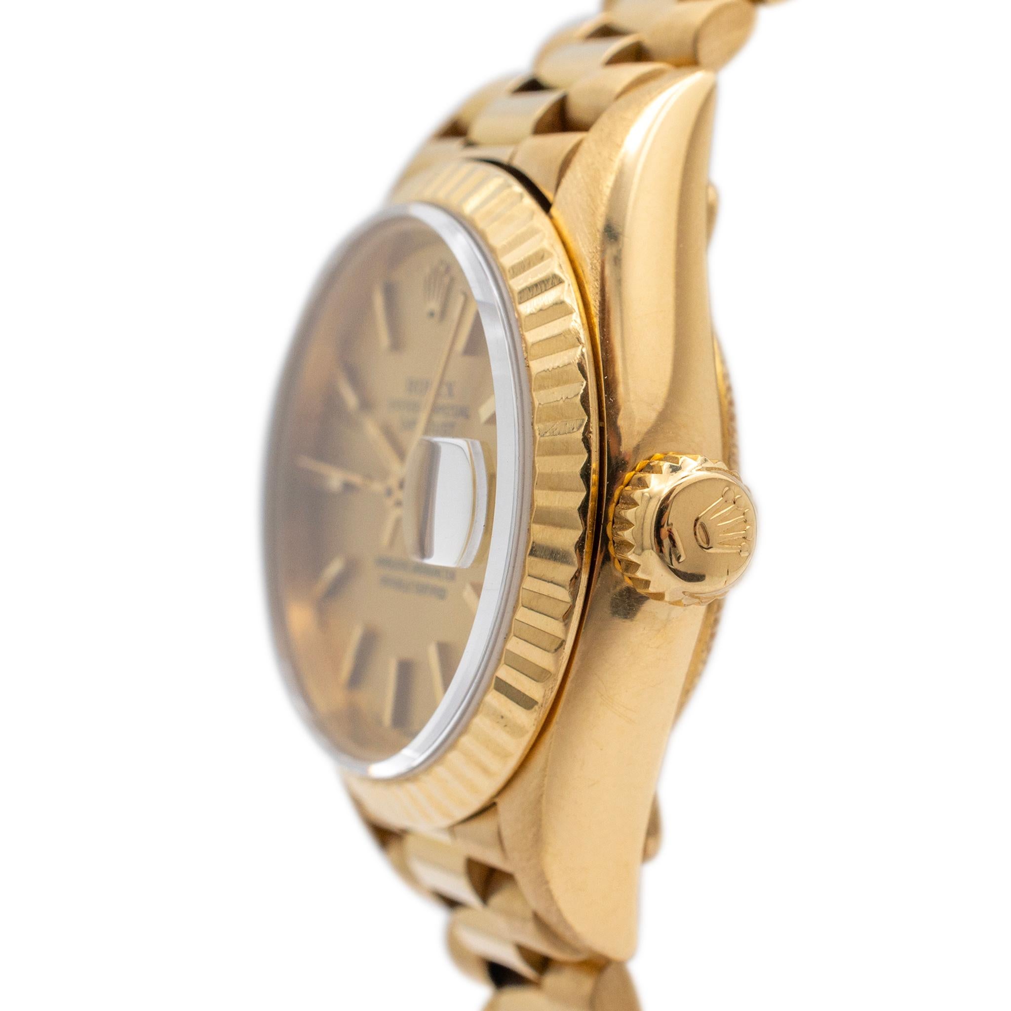 Brand: Rolex

Gender: Ladies

Metal Type: 18K Yellow Gold

Diameter: 26.00 mm

Weight: 72.15 grams

Ladies 18K yellow gold, ROLEX Swiss made watch. The 