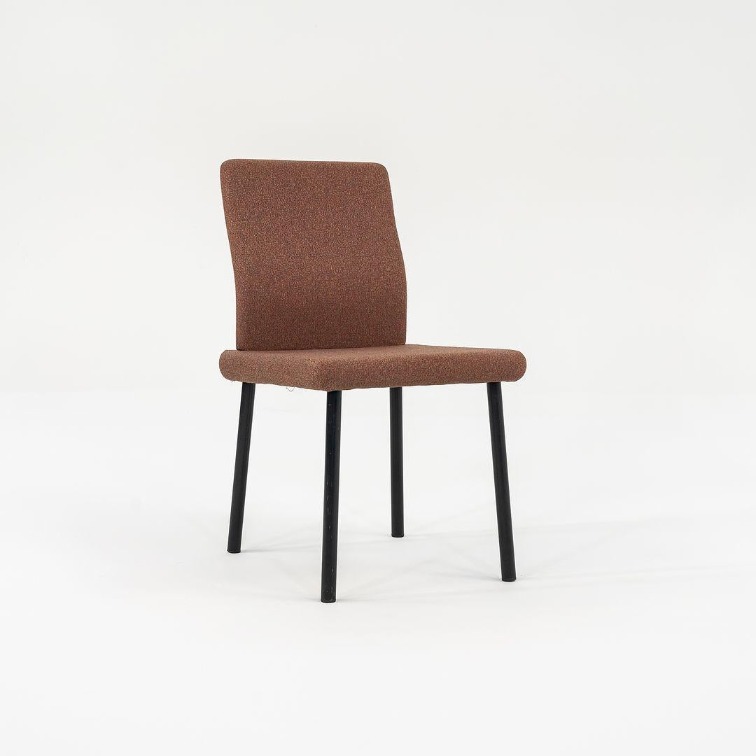 Américain 1986 Ensemble de quatre chaises de salle à manger sans accoudoirs Knoll Mandarin par Ettore Sottsass en vente