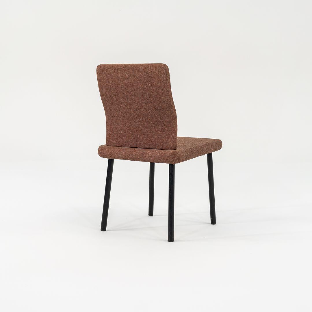 1986 Ensemble de quatre chaises de salle à manger sans accoudoirs Knoll Mandarin par Ettore Sottsass Bon état - En vente à Philadelphia, PA