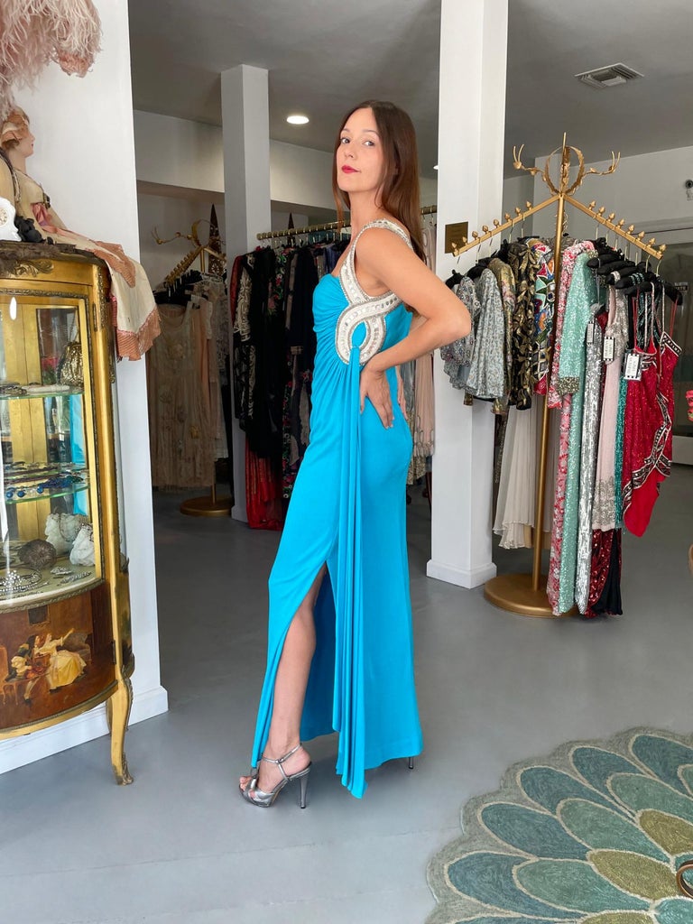 green emerald velvet dress 1986 Travilla Whitney Houston Design Blue Beaded One-Shoulder Jersey Gown