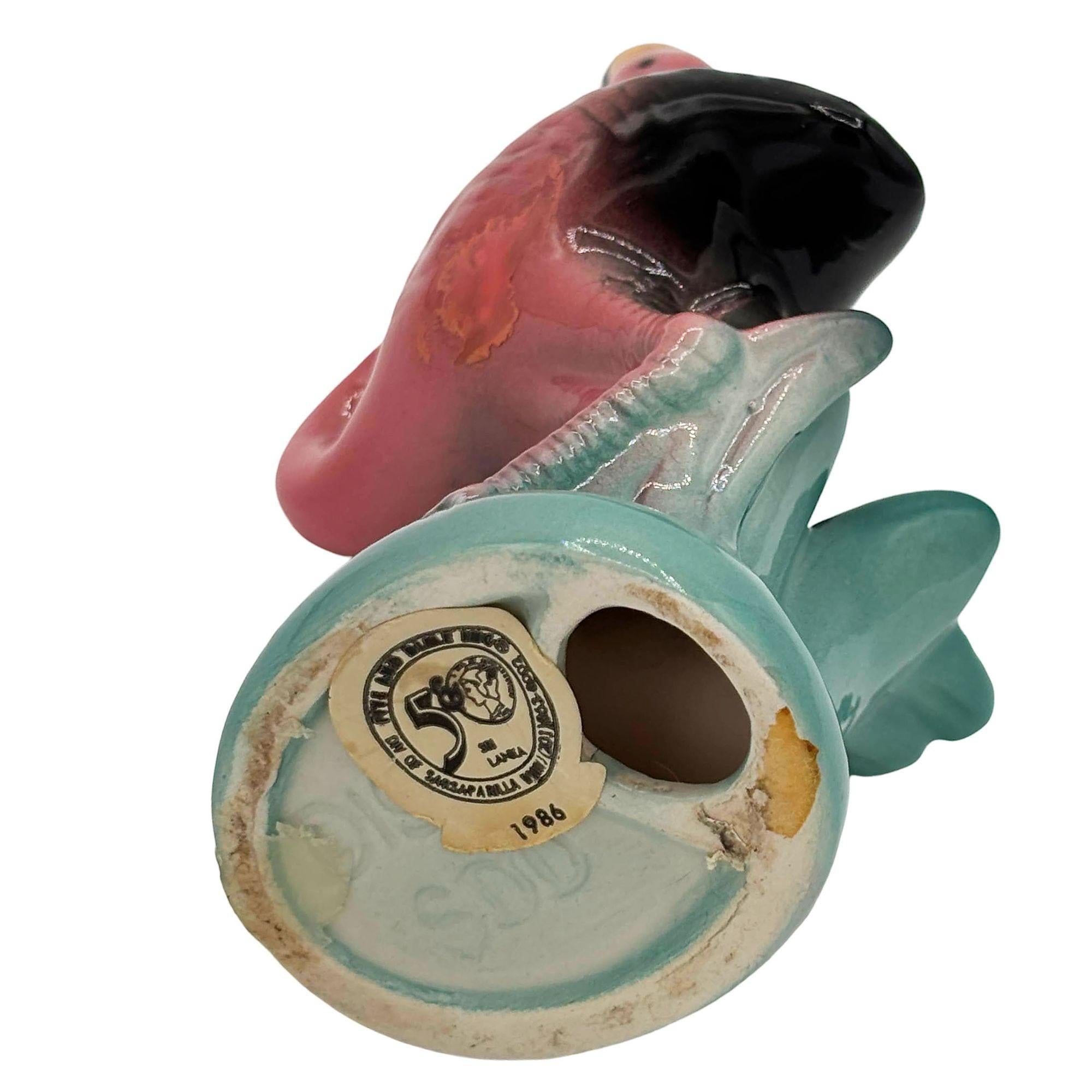 1986 Tropical Pink Flamingo Ceramic Tabletop Bud Vase Set by Five & Dime Excellent état - En vente à Van Nuys, CA